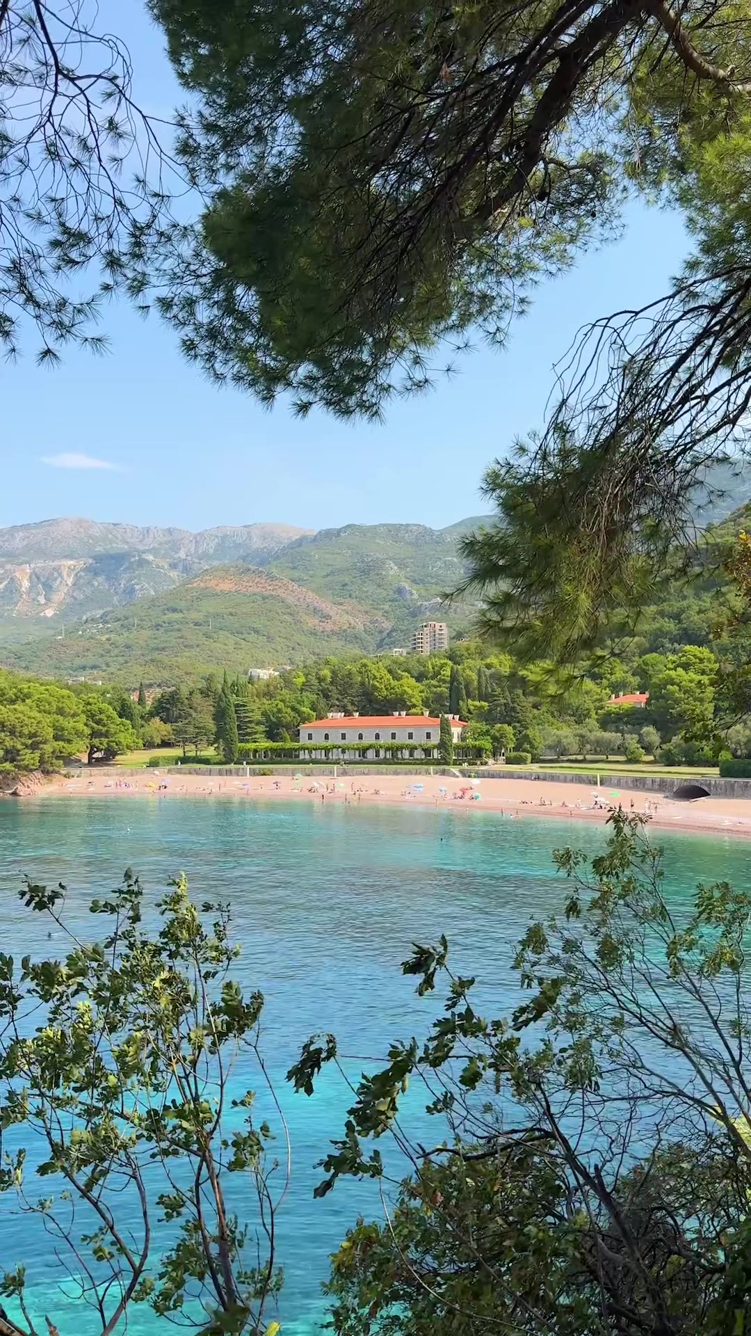 נקודת תצפית סווטי סטפן (Sveti Stefan Viewpoint)