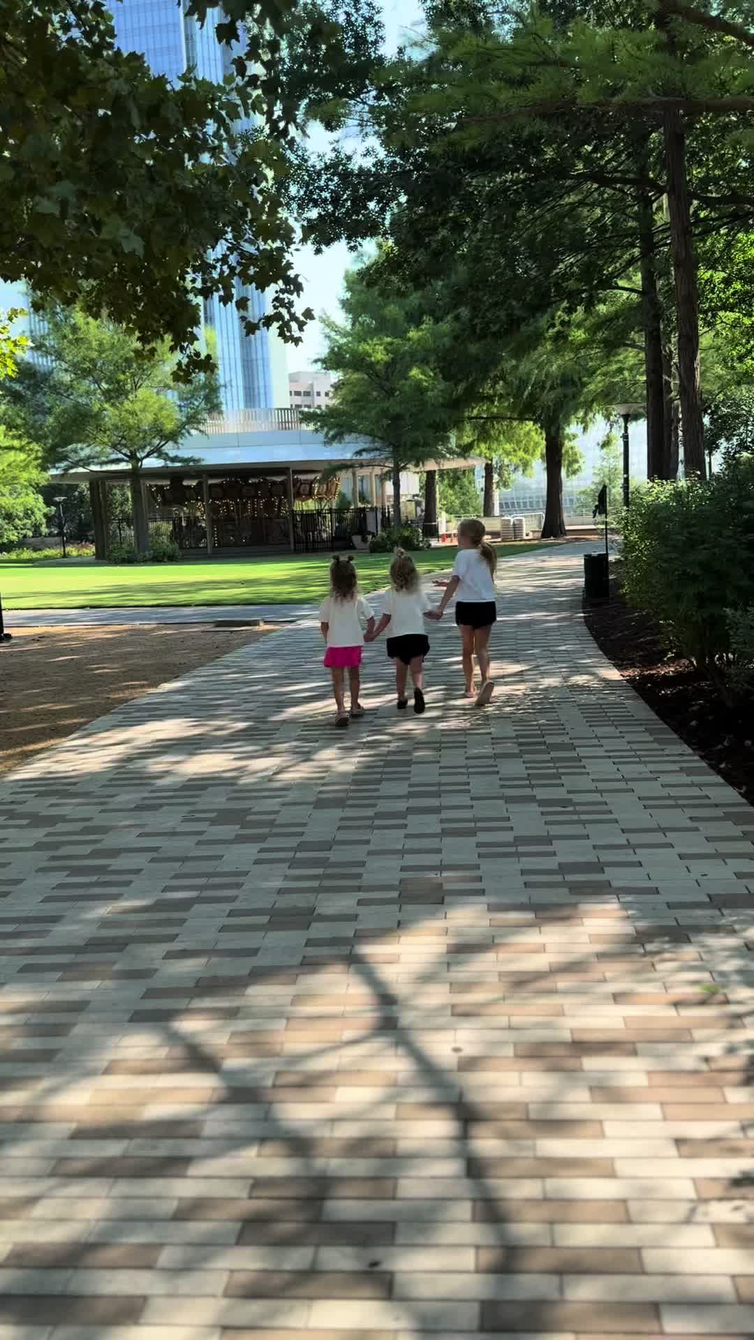 Oklahoma City, OK (Myriad Botanical Gardens & Bricktown attractions)