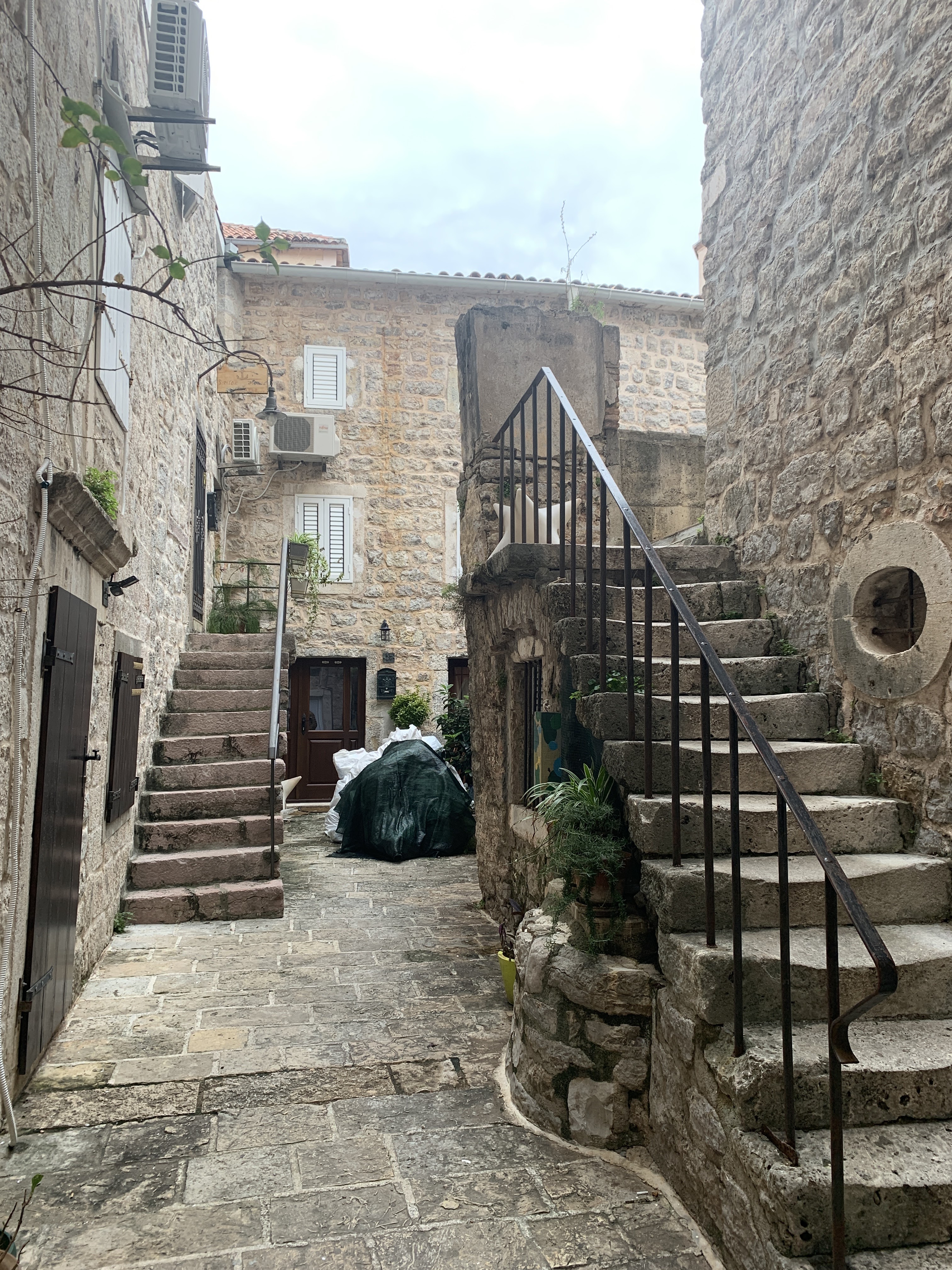 העיר העתיקה בודבה (Budva Old Town)