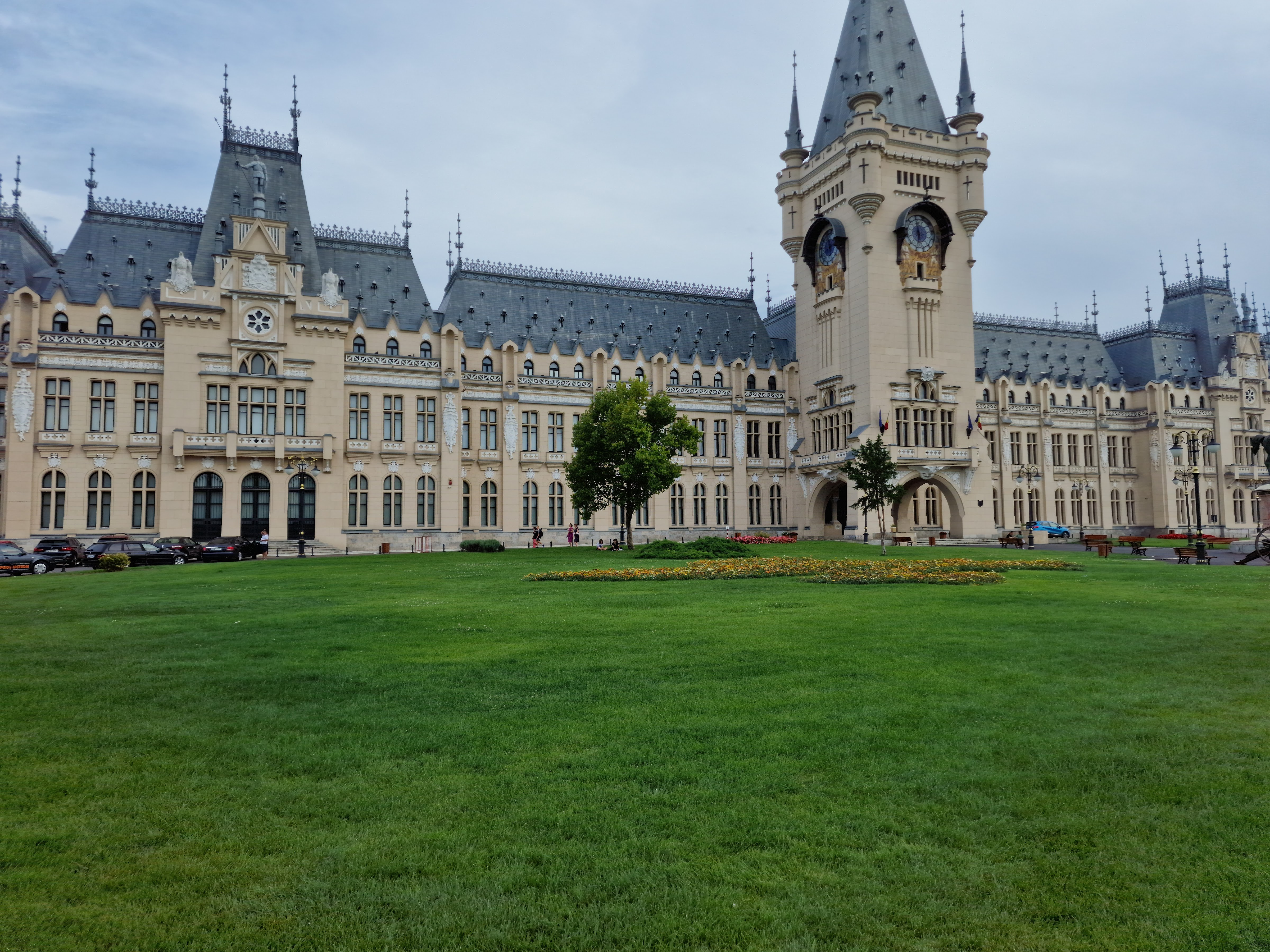 Palatul Culturii (הארמון לתרבות)