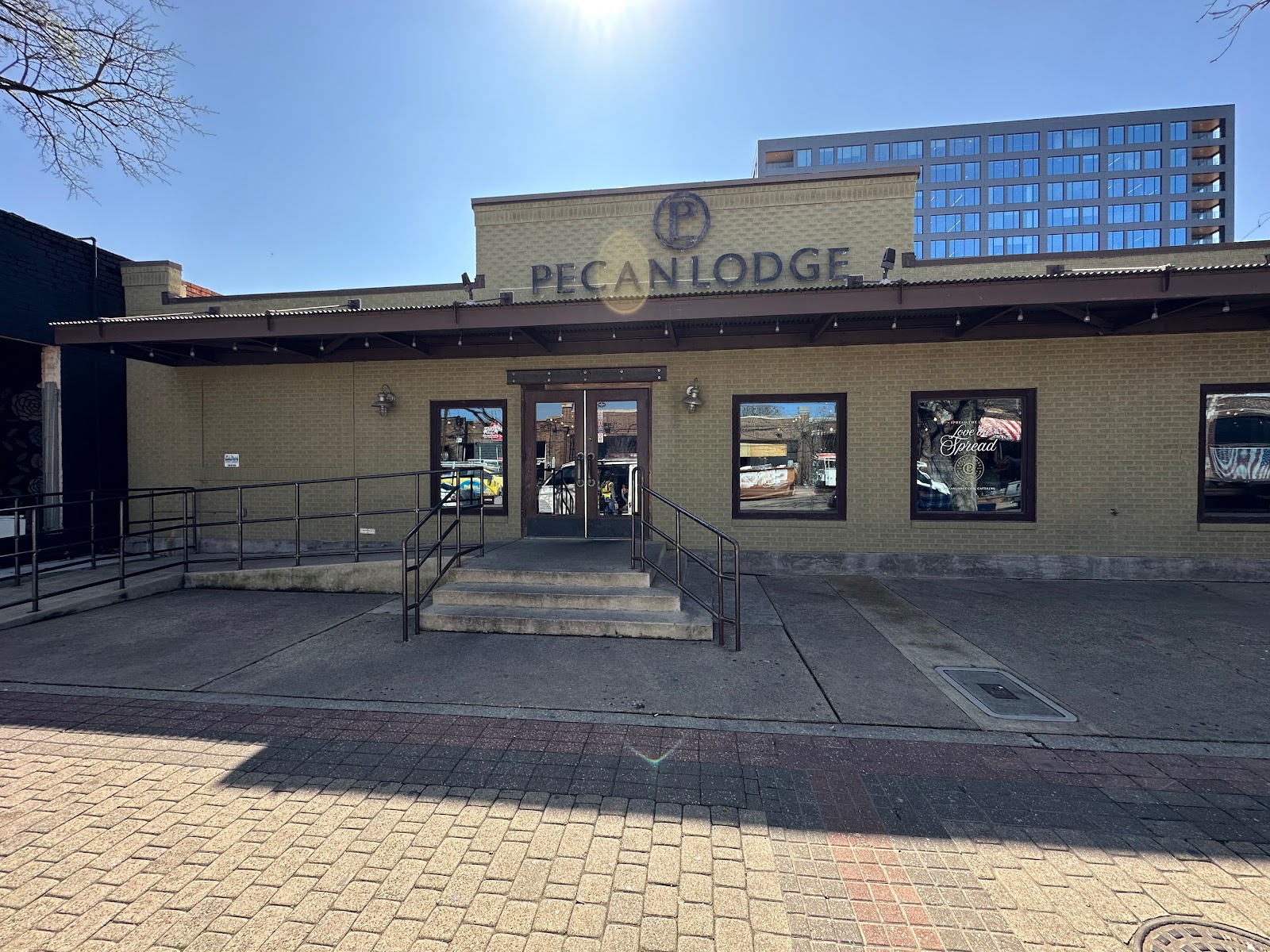 Picture for Pecan Lodge (Dallas)