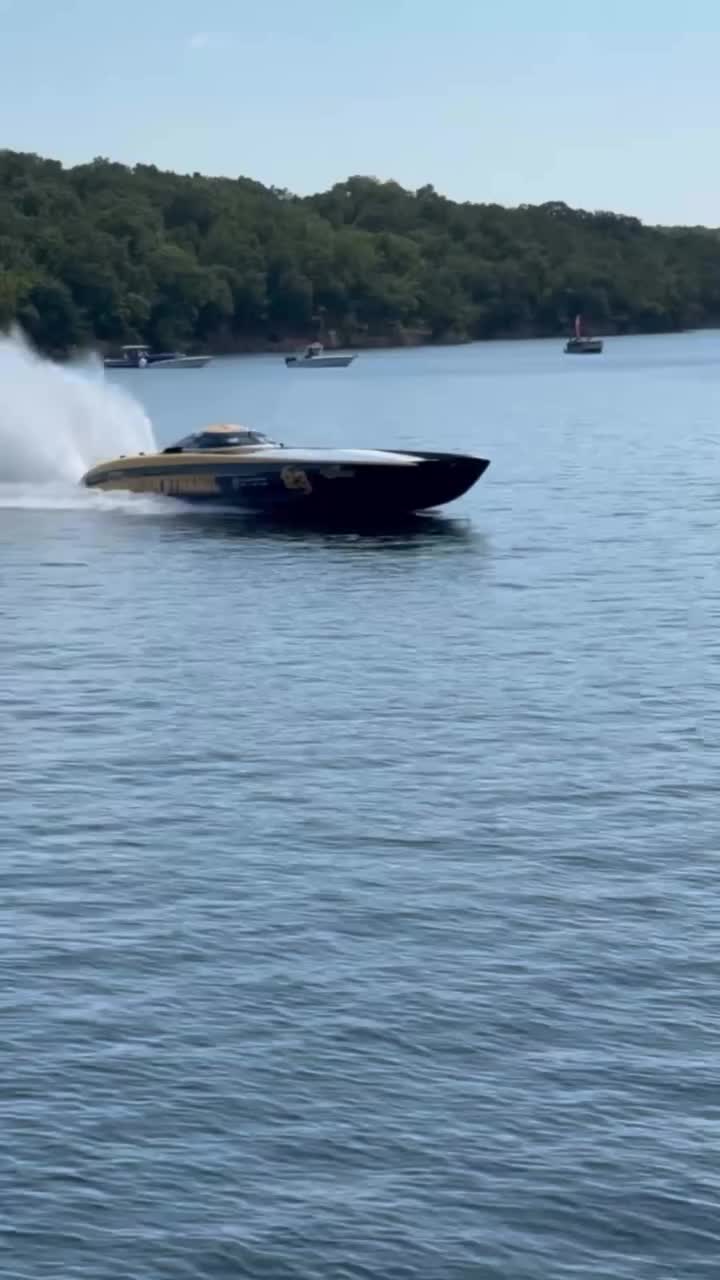 Pewaukee Lake Boat Launch