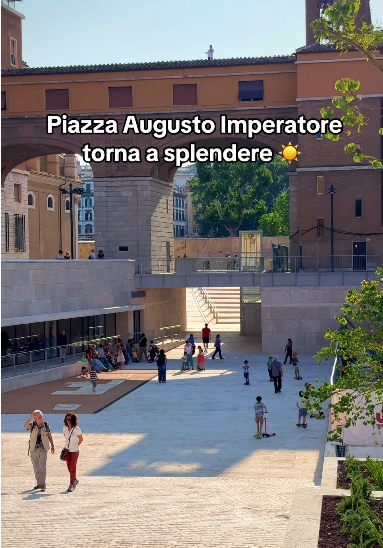 Piazza Augusto Imperatore