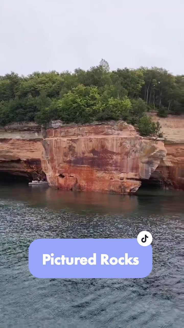 Pictured Rocks National Lakeshore