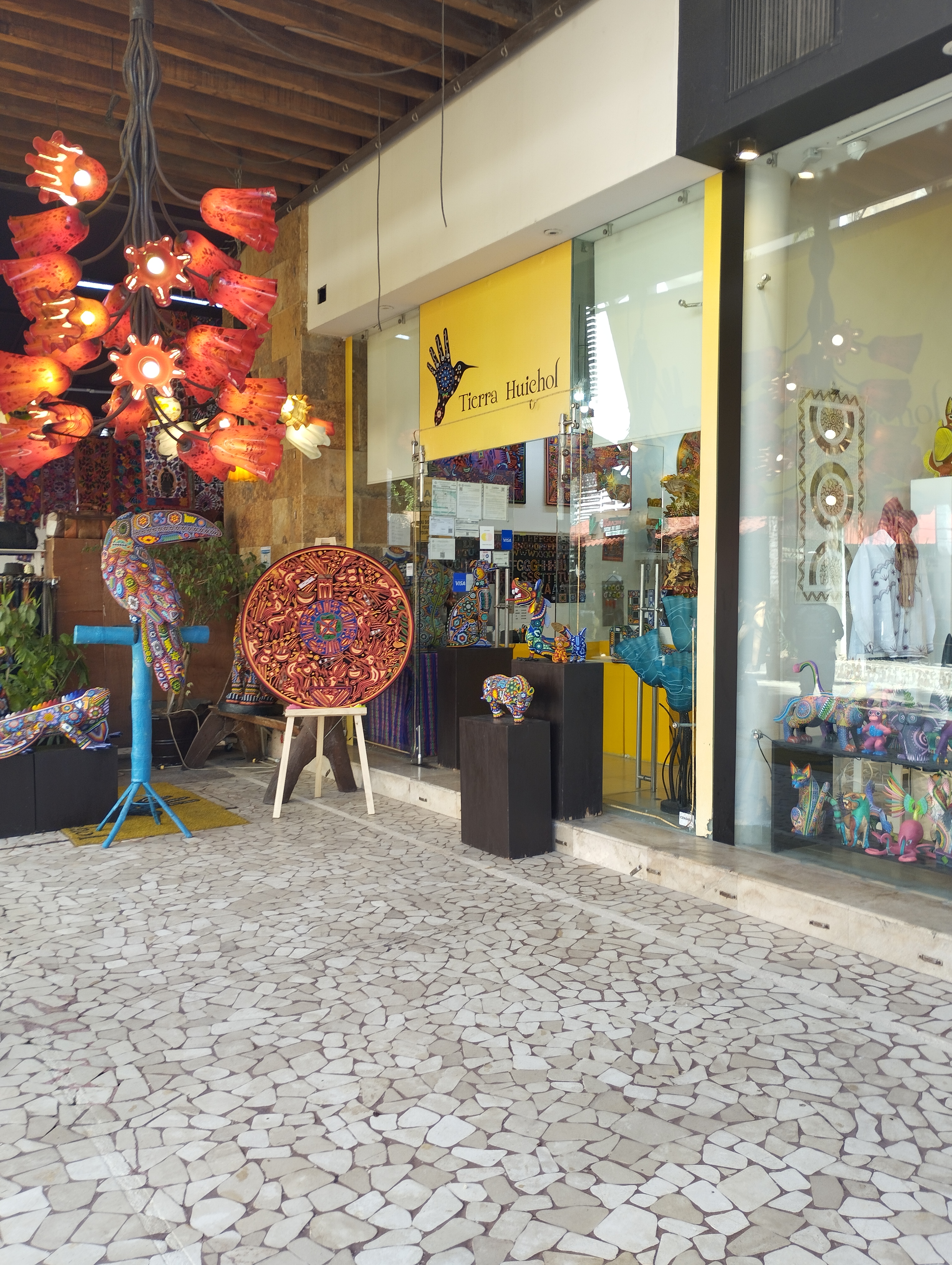 Cheap Tropical Getaway from MIA (Dec 10–24, 2026)