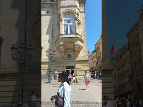 Площадь Армии (Place d'Armes)