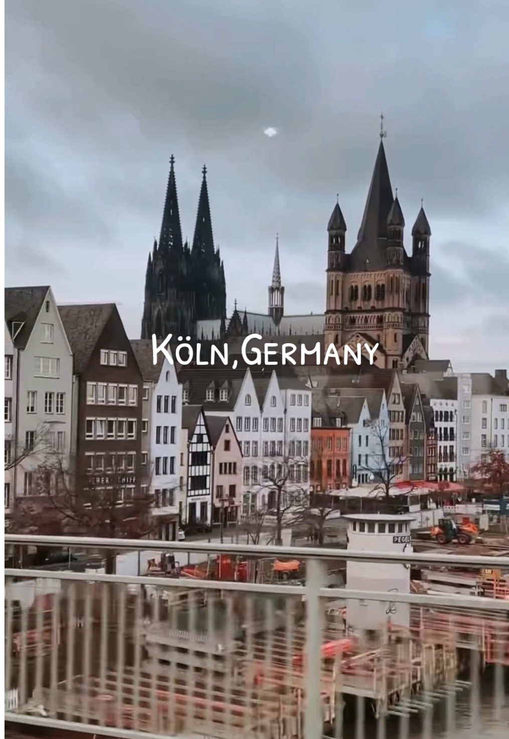 קלן – קתדרלת קלן (Kölner Dom) ונהר הריין