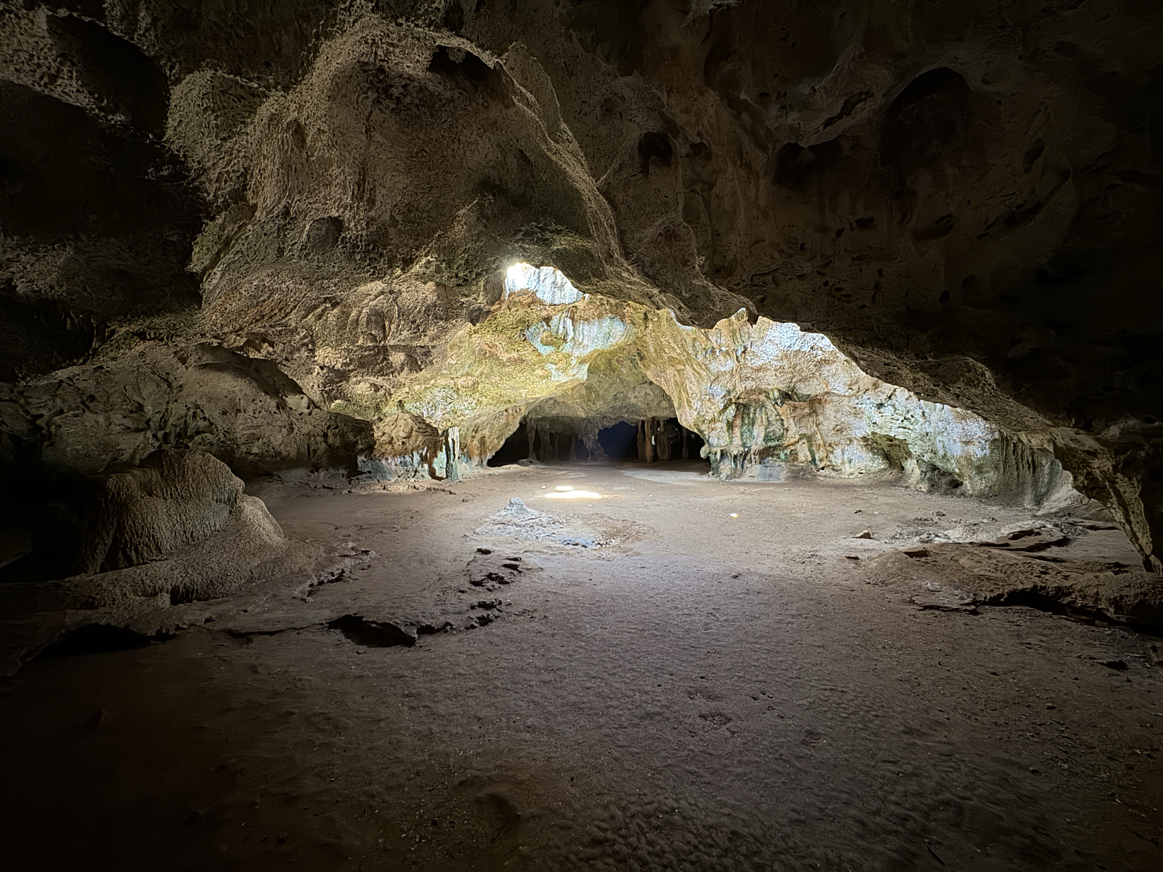 Guadirikiri Cave