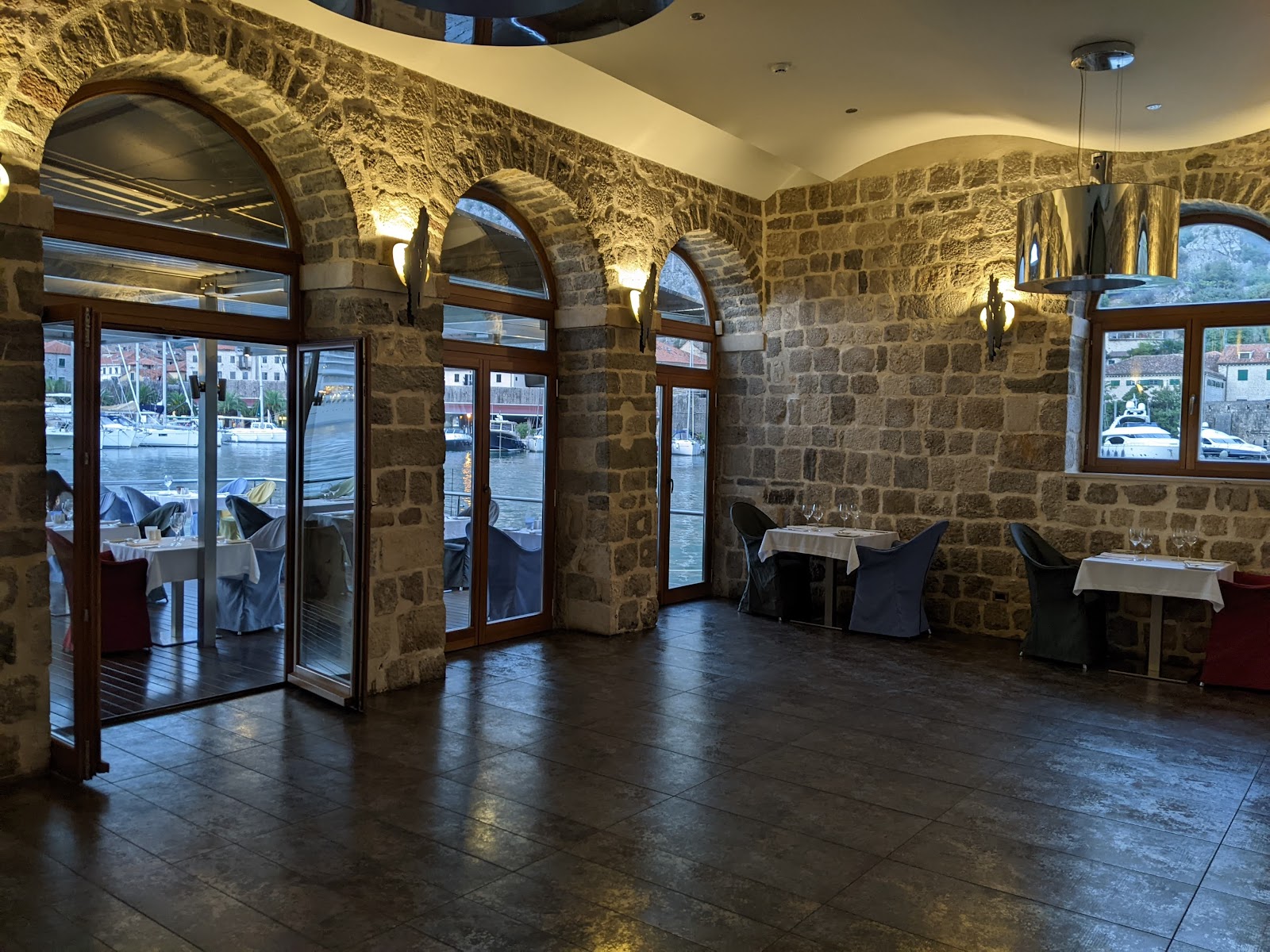 תמונה עבור Restoran Galion