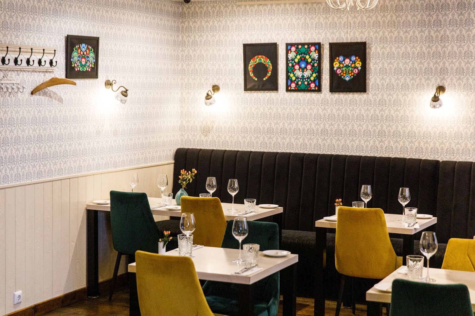 תמונה עבור Restaurant Moon