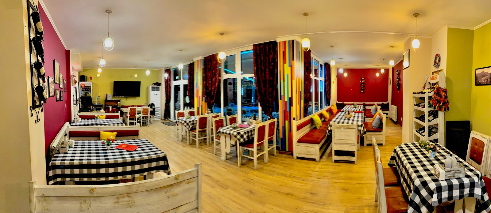 תמונה עבור Devin Tavern
