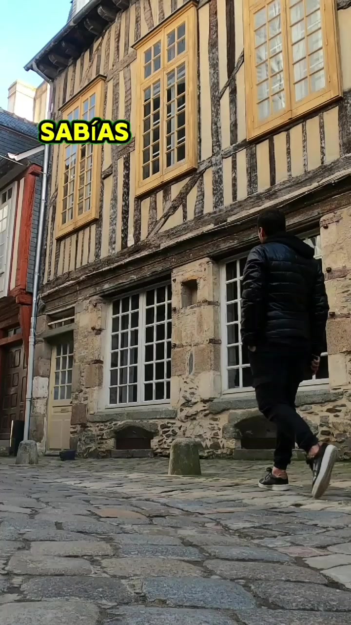 רחוב סנט מישל (Rue Saint-Michel)