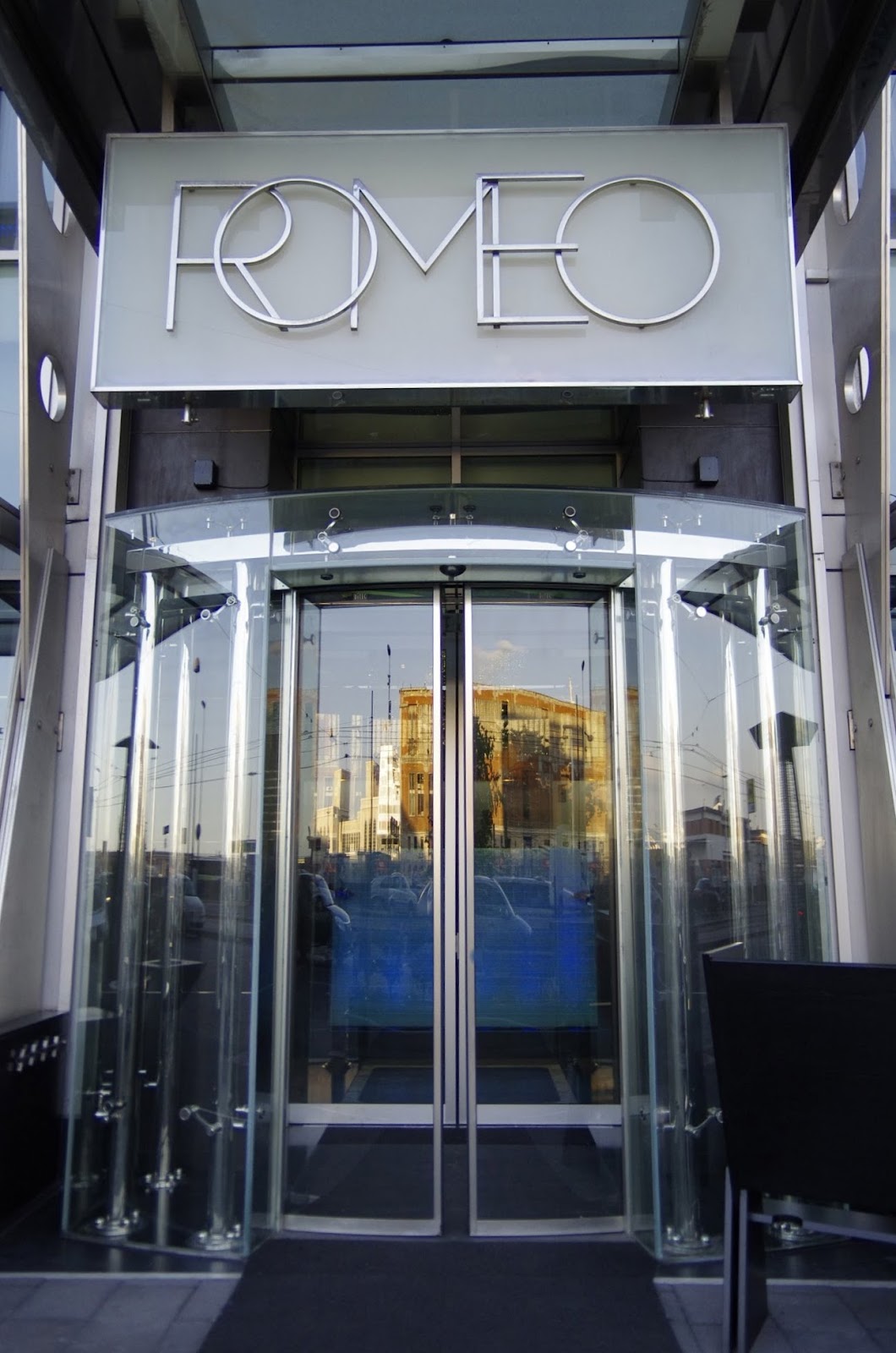 תמונה עבור Romeo hotel