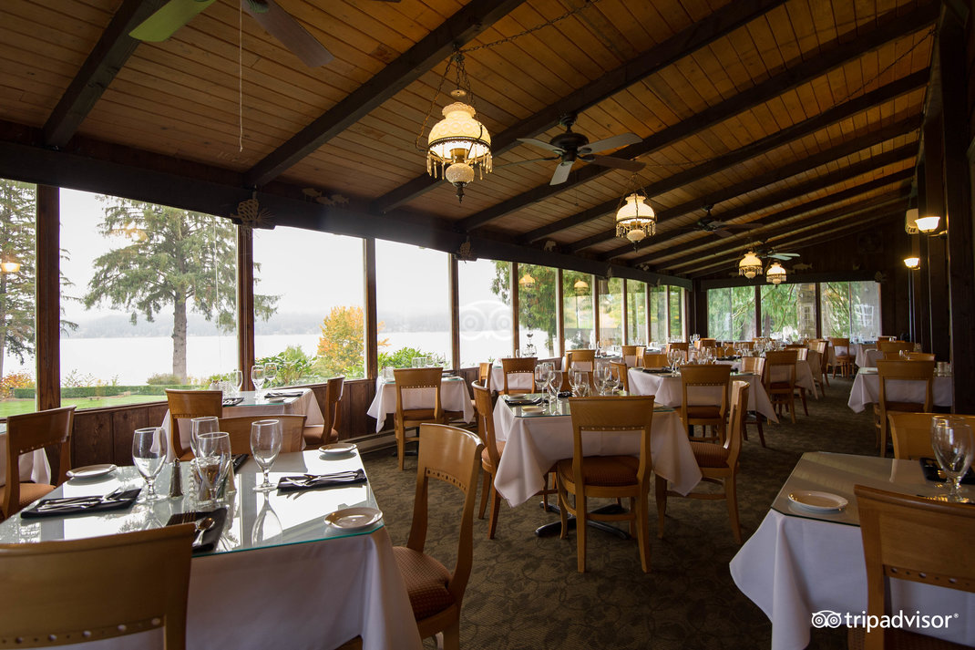 Picture for The Roosevelt Dining Room at Lake Quinault Lodge
