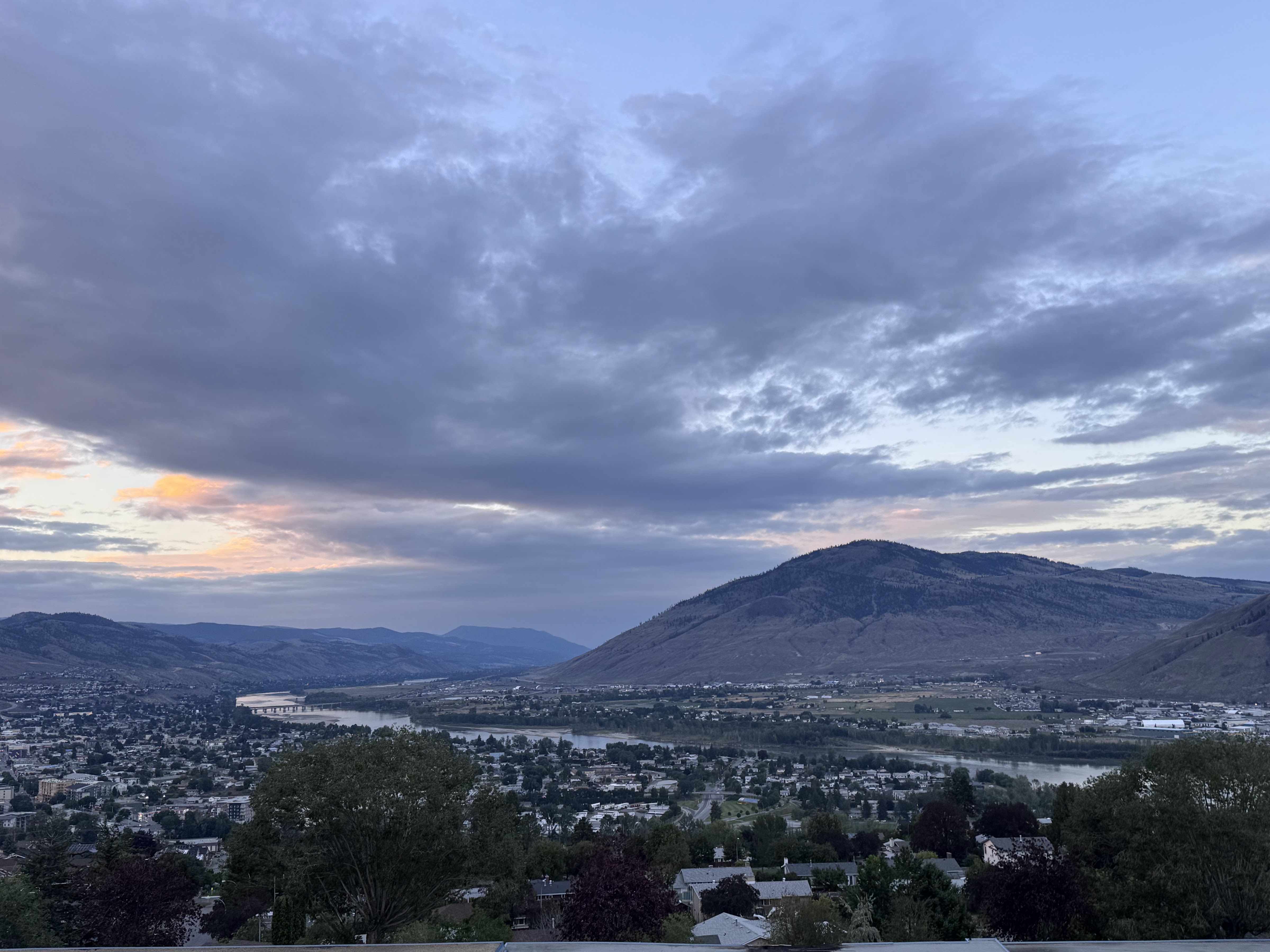 Kamloops River Valley Lookout