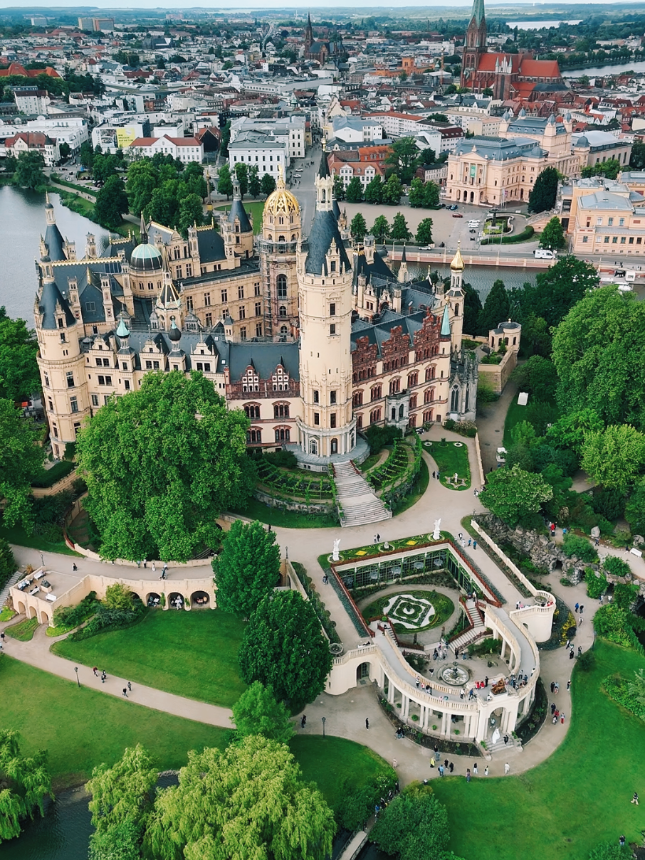 Schwerin Castle (Schweriner Schloss)
