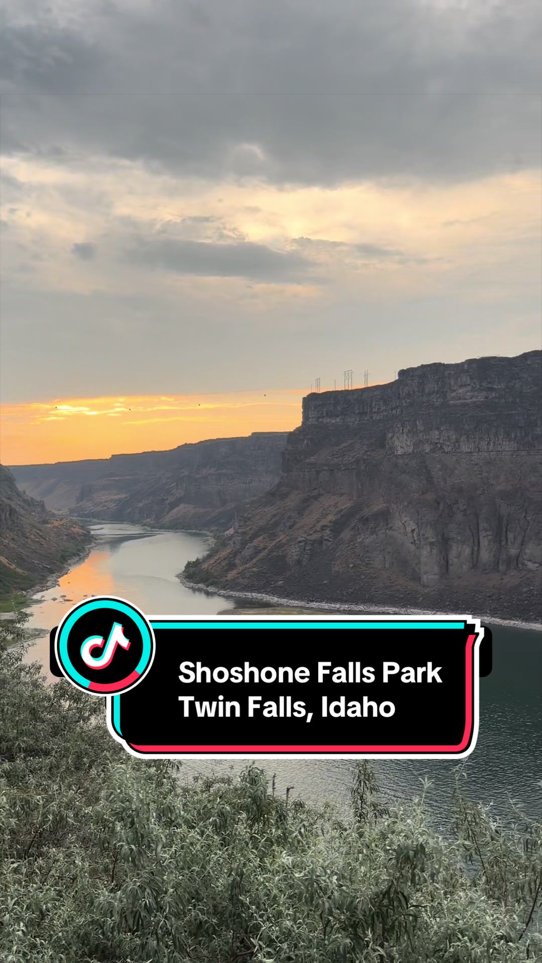 Shoshone Falls