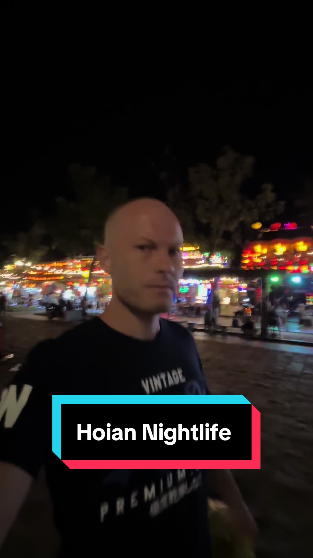 שוק הלילה של הוי אן (Hoi An Night Market)