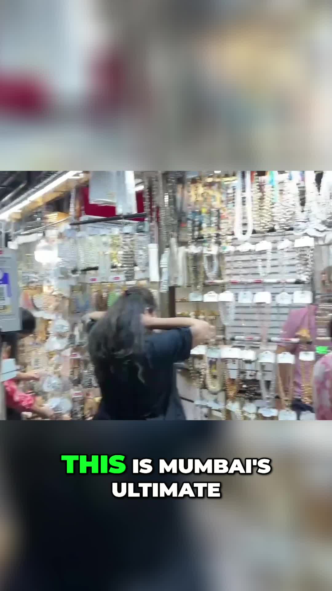 שוק קולבה (Colaba Causeway Market)