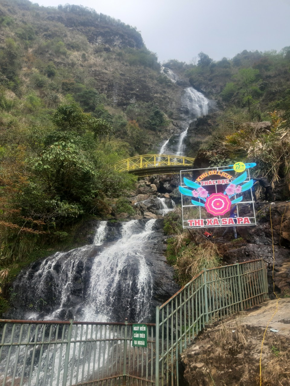 Silver Waterfall