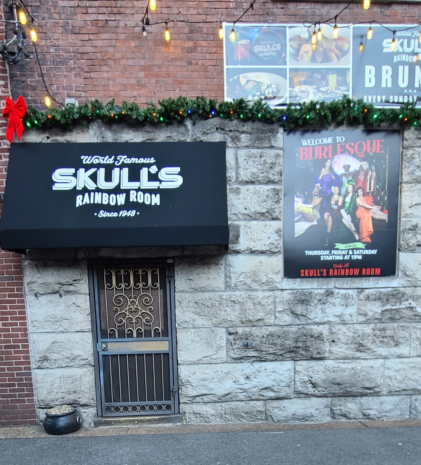 Picture for Skull's Rainbow Room