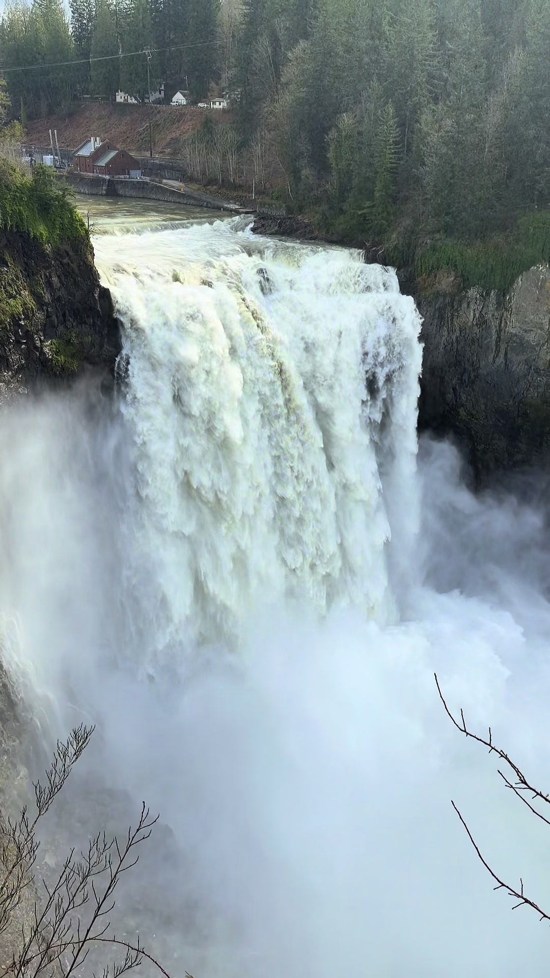 Snoqualmie Falls