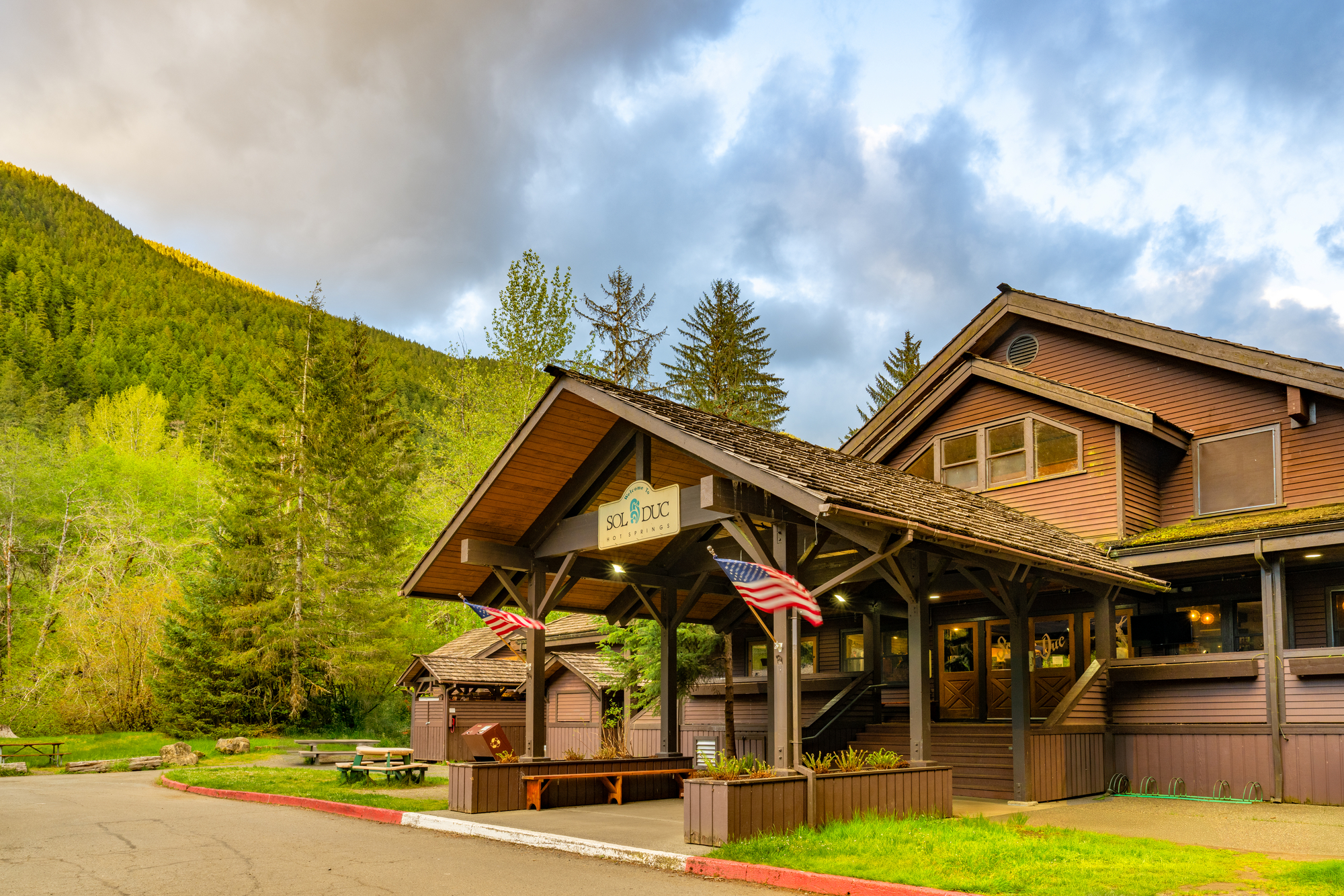 תמונה עבור Sol Duc Hot Springs Resort