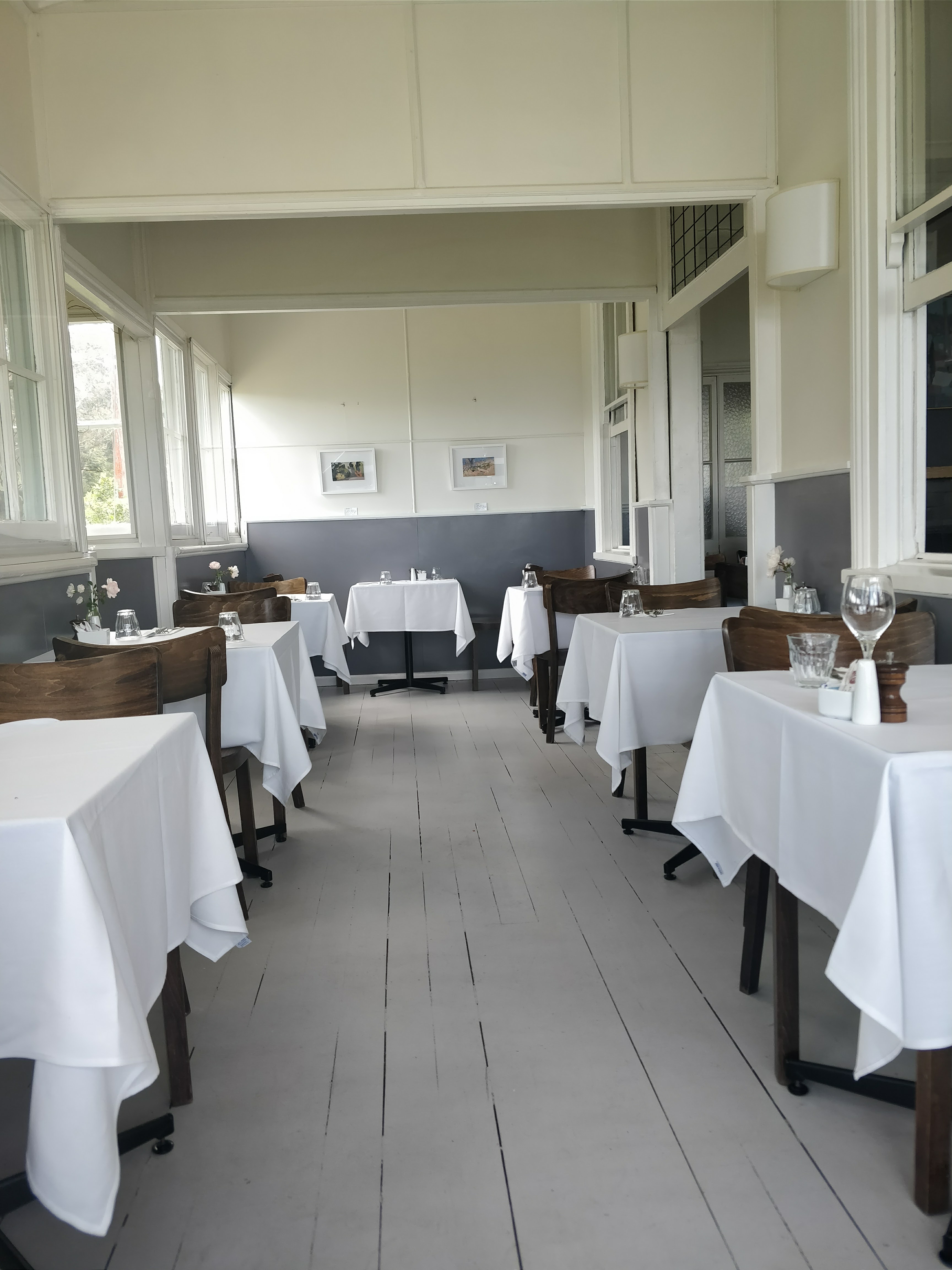 תמונה עבור Solitary Restaurant & Cafe