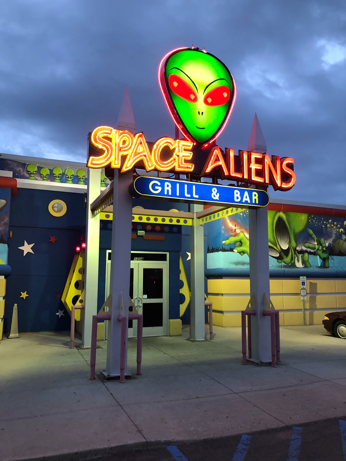Picture for Space Aliens Grill & Bar