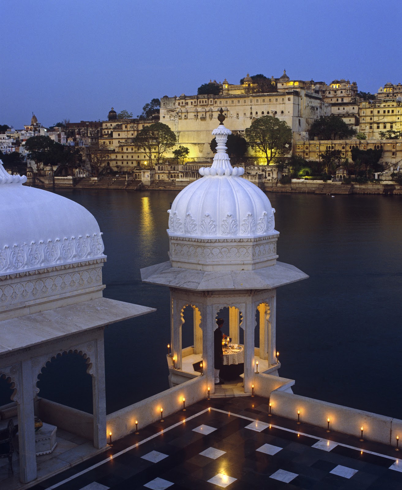 תמונה עבור Taj Lake Palace