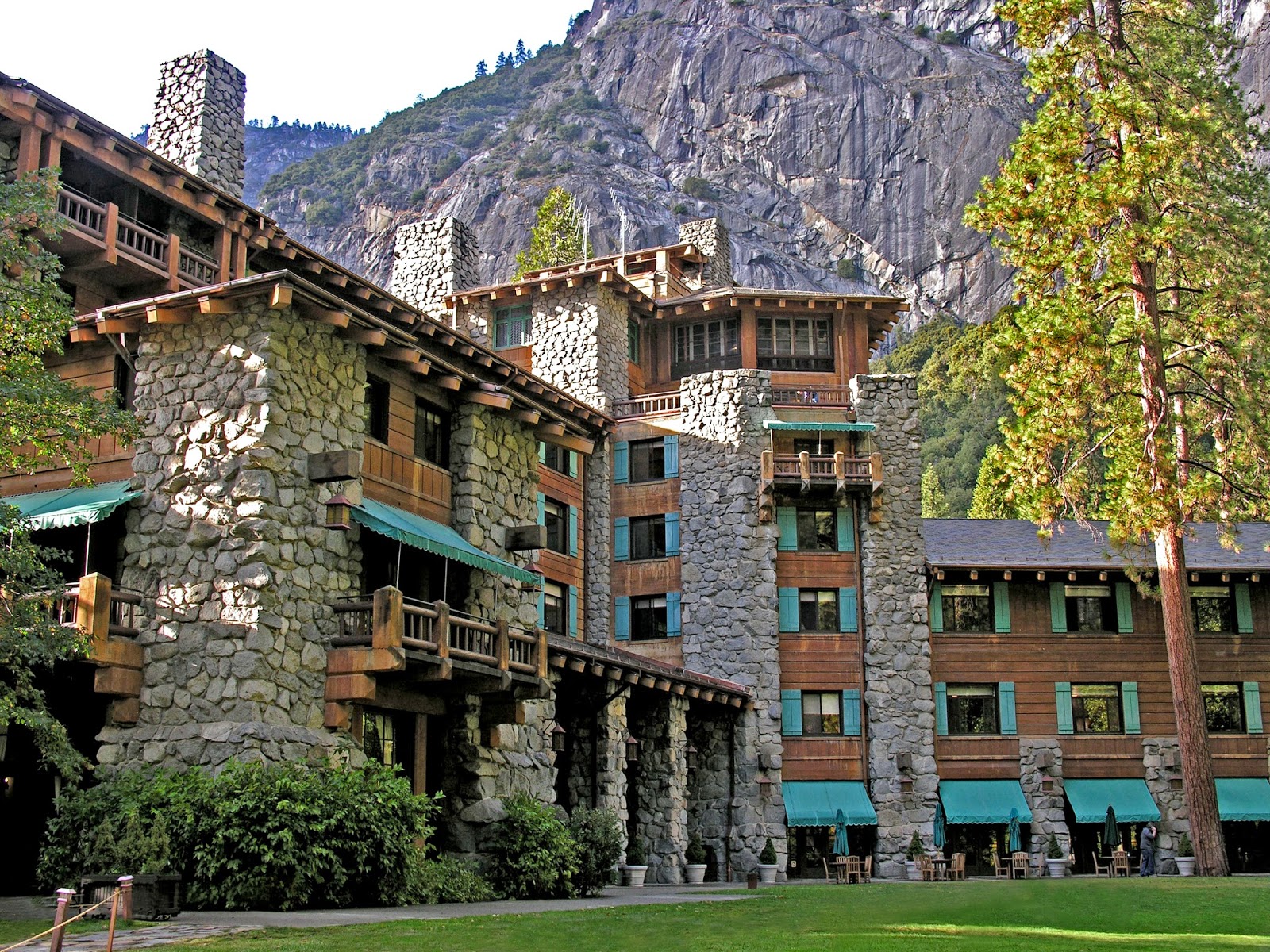 תמונה עבור The Ahwahnee Hotel