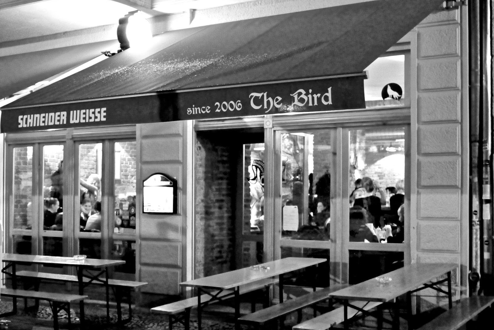 תמונה עבור The Bird in Berlin, Germany