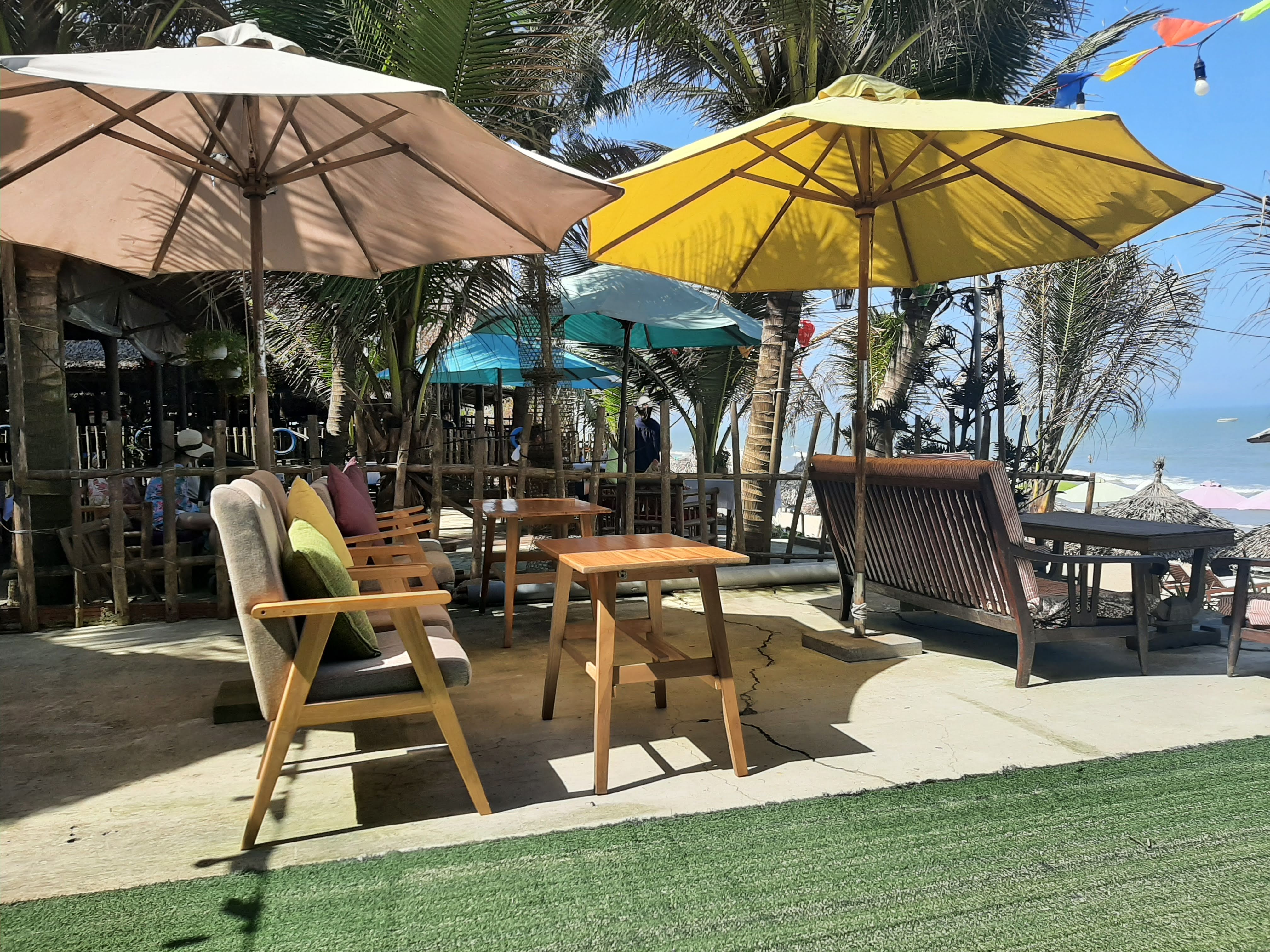 תמונה עבור The Fisherman's Restaurant & Bar An Bang Beach