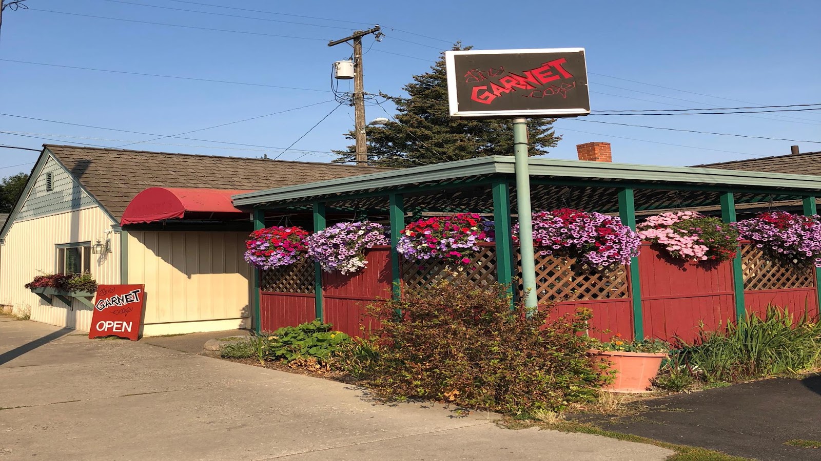 Picture for The Garnet Café