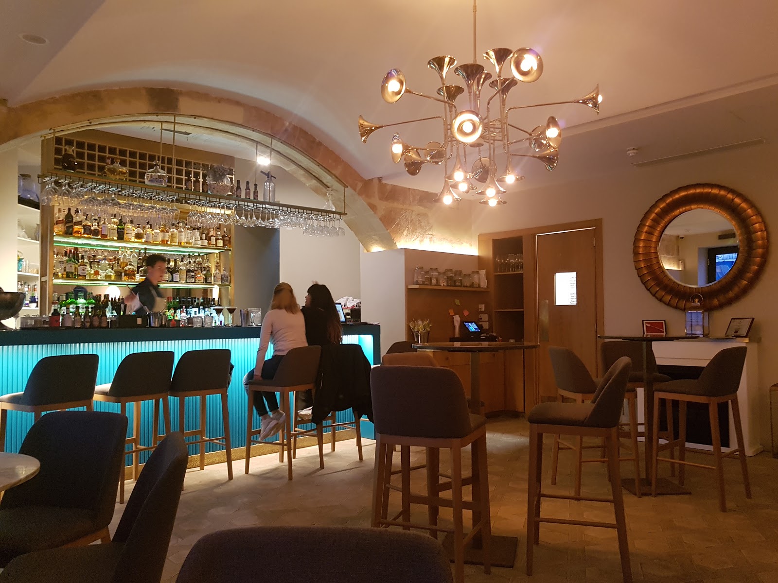 תמונה עבור Hammett's Macina Restaurant