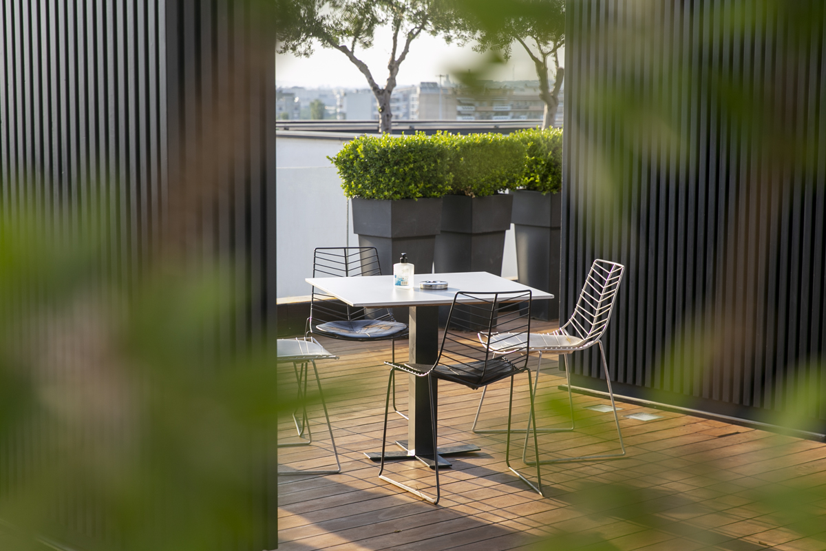 תמונה עבור The Met Hotel Restaurant