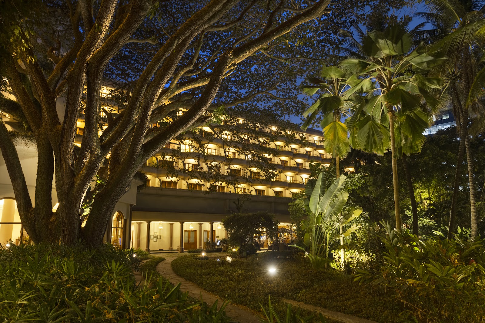 תמונה עבור The Oberoi Bengaluru