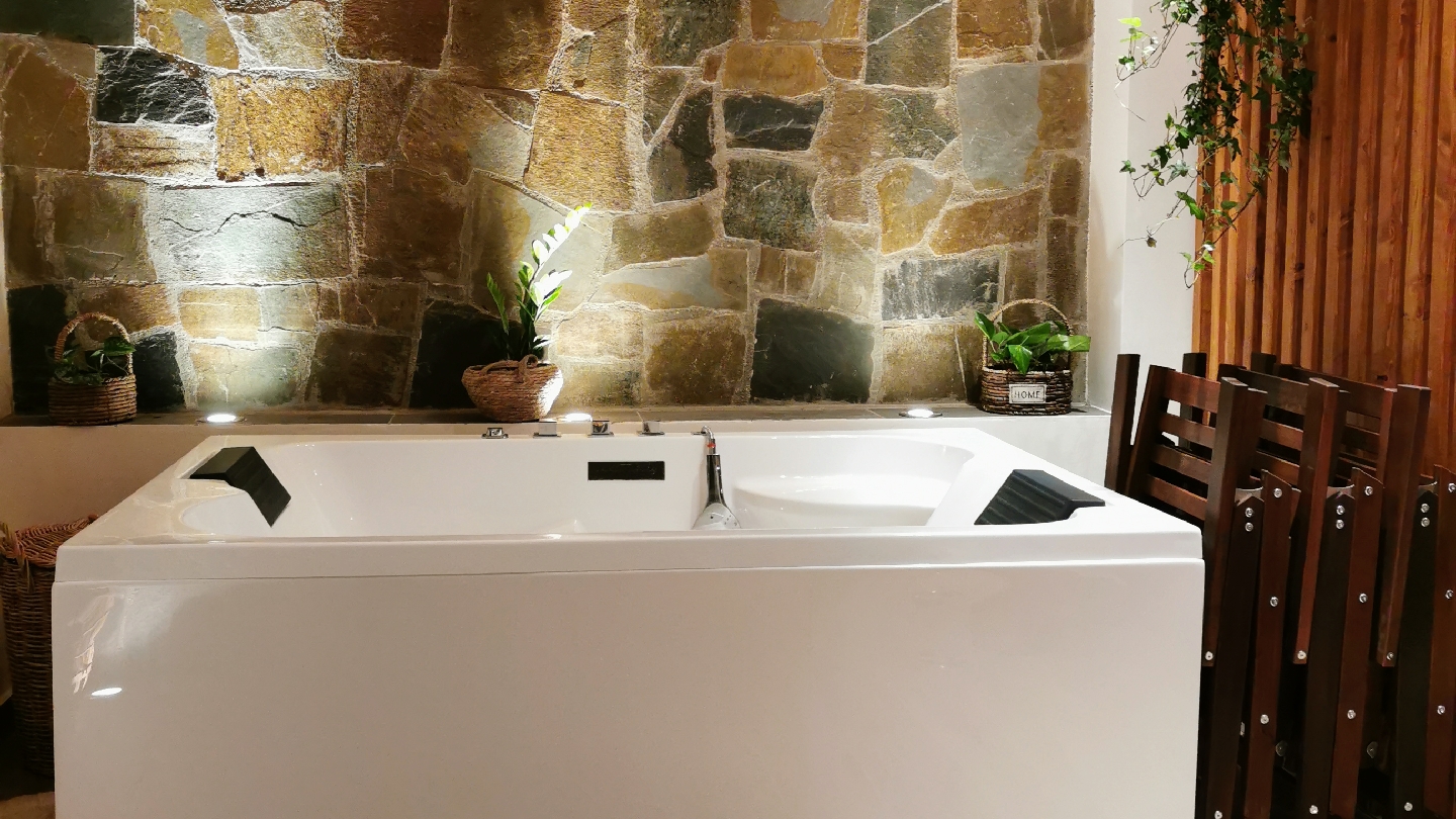 תמונה עבור The Village House