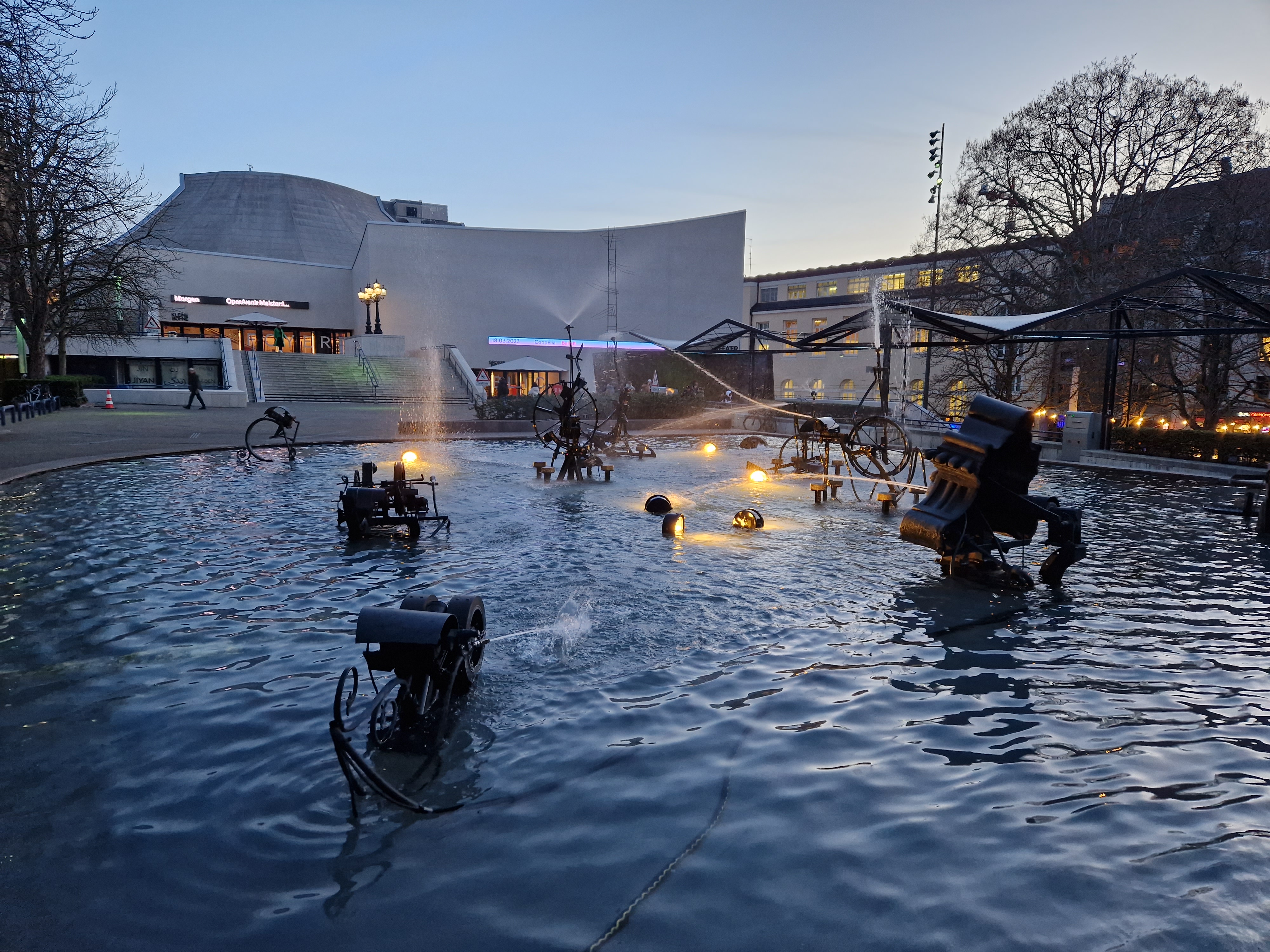 Tinguely Fountain (Tinguely-Brunnen)