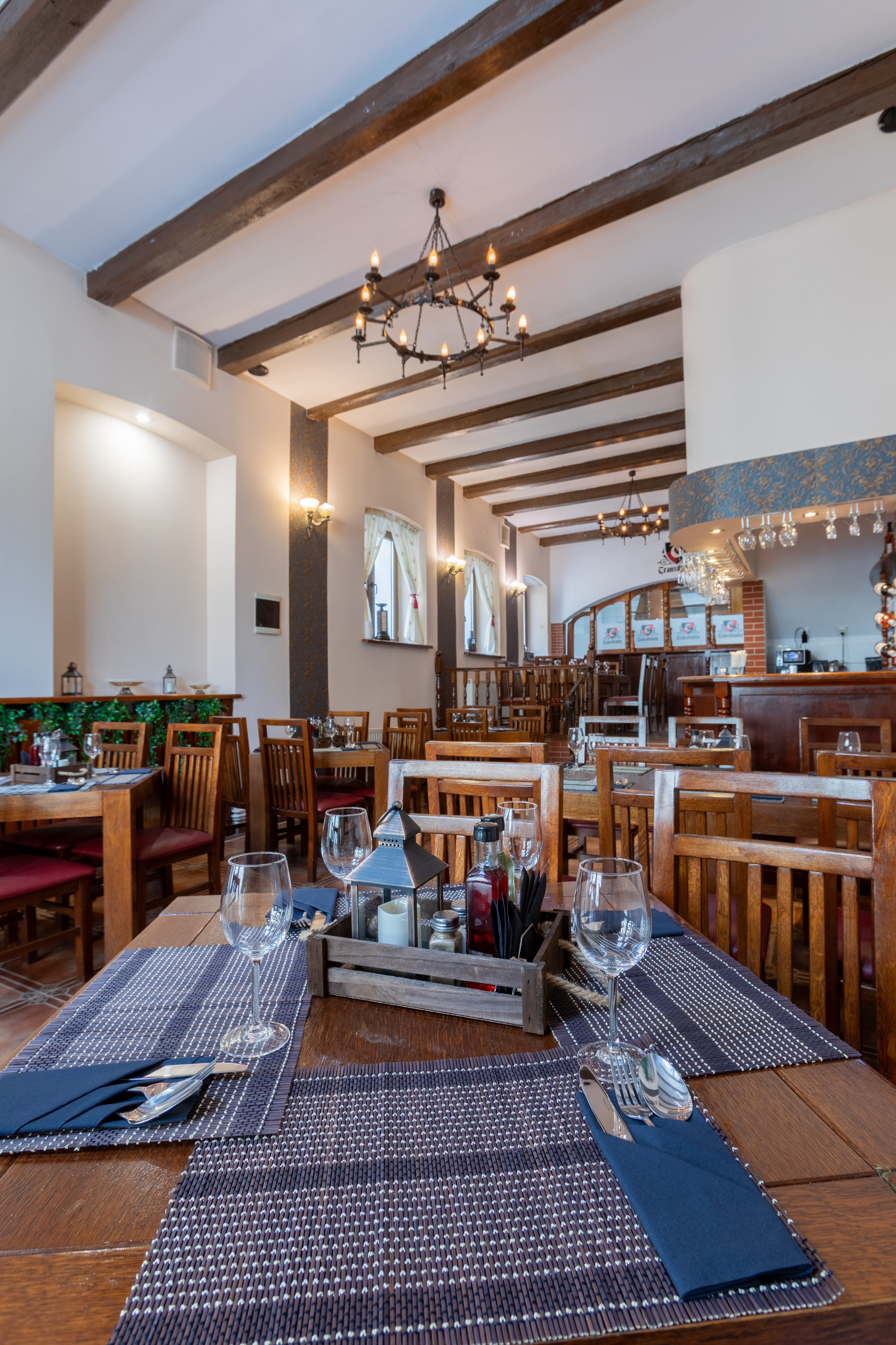 תמונה עבור Restaurant Transilvania