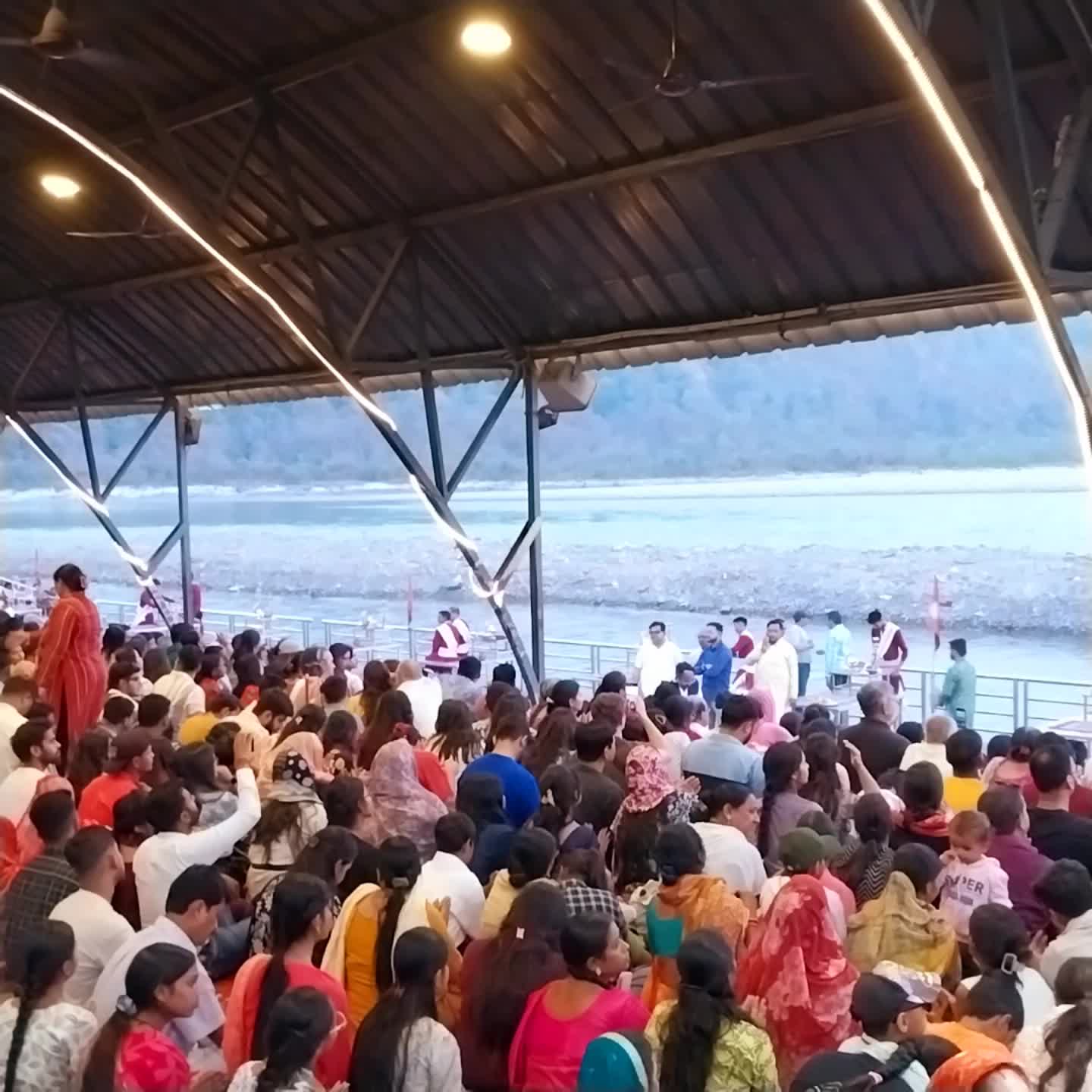טריווני גאט (Triveni Ghat, Rishikesh)