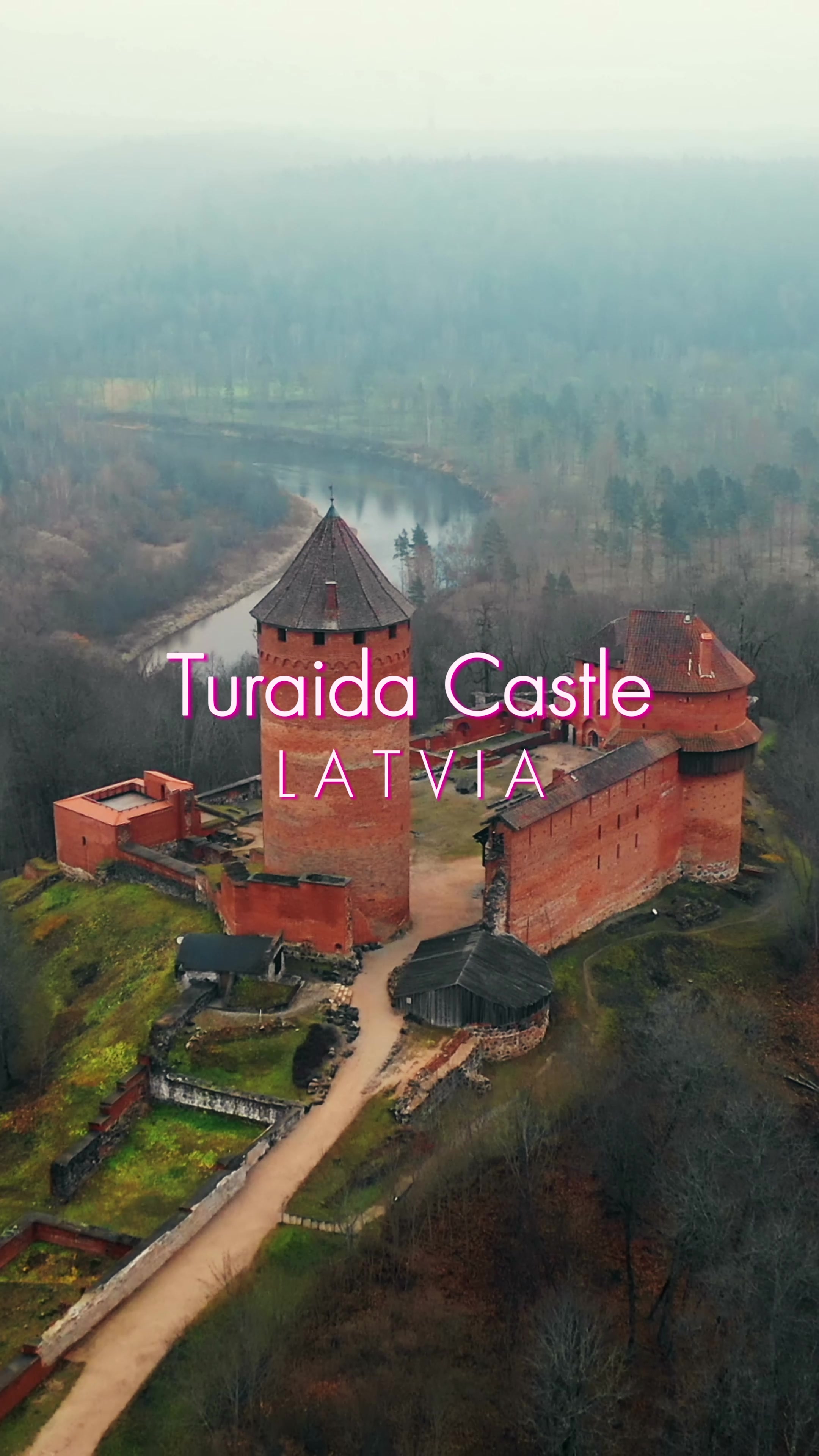 טירת טרויה (Turaida Castle)