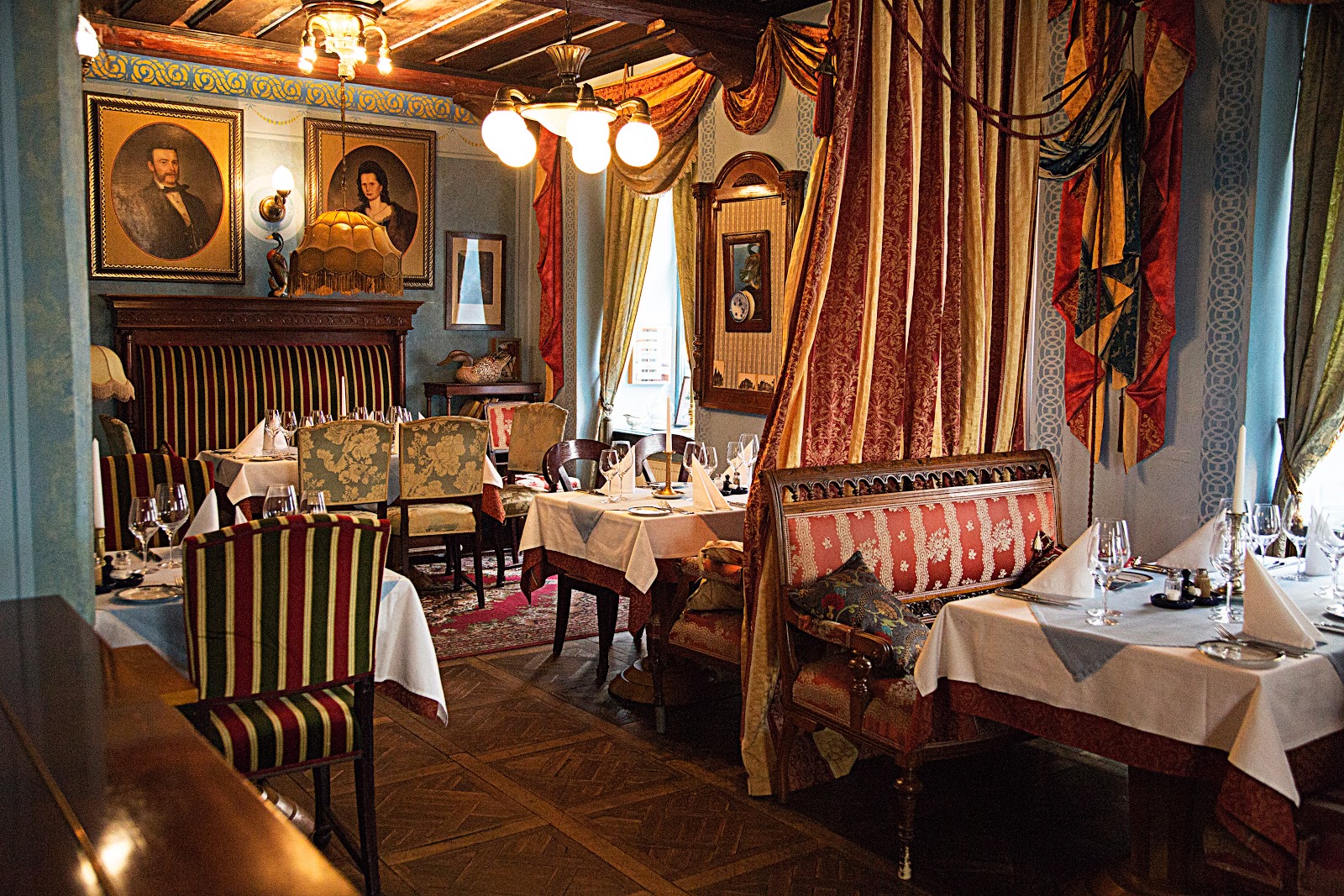 תמונה עבור Restaurace U Modré Kachničky
