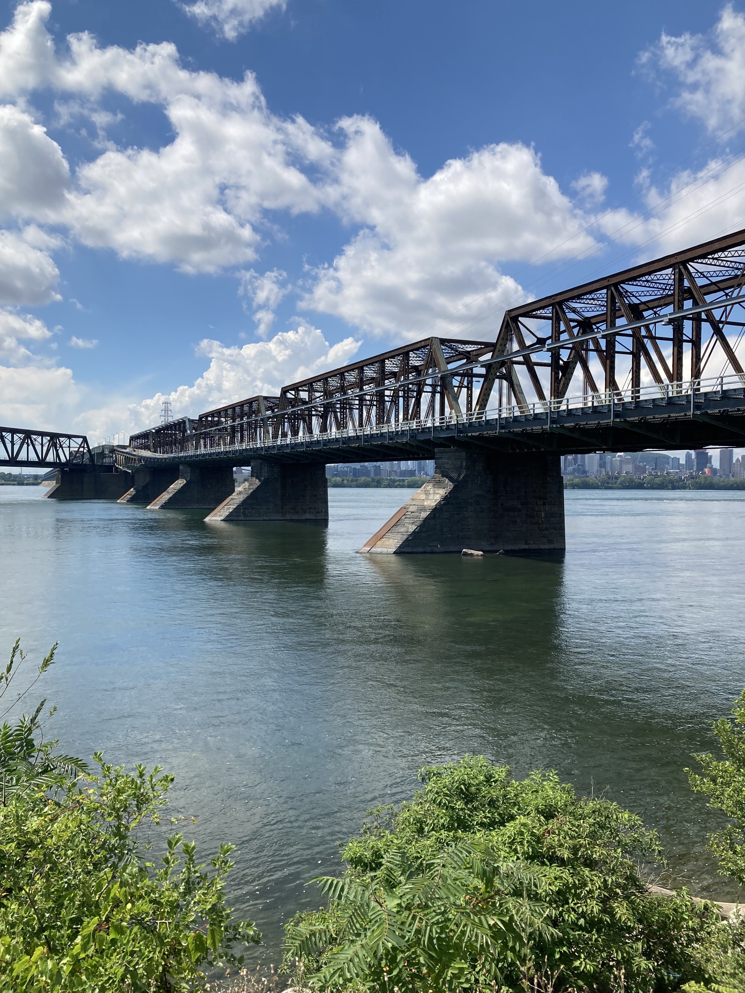 Victoria Bridge