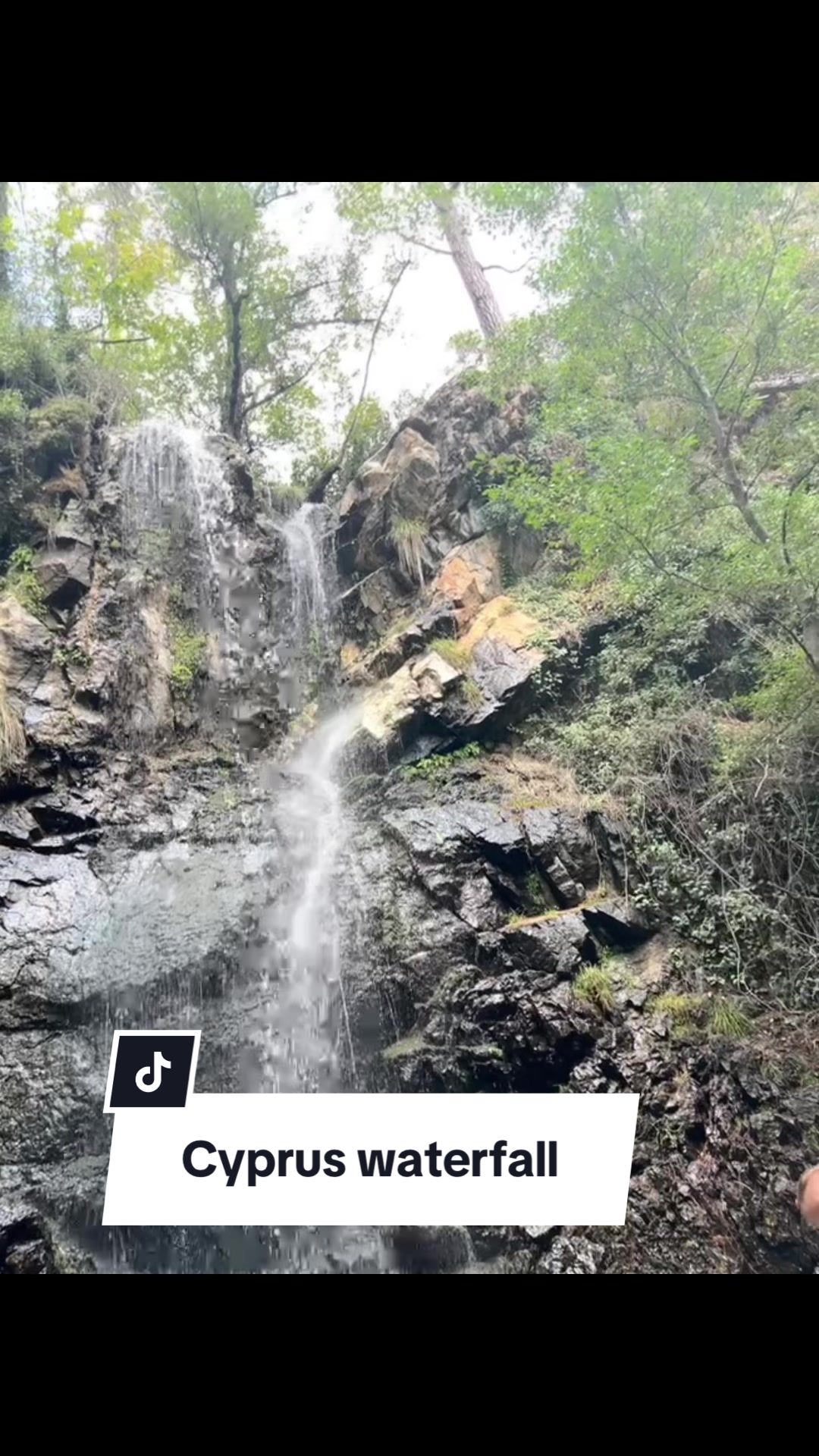 Водопад Каледония (Caledonia Waterfall, Троодос)