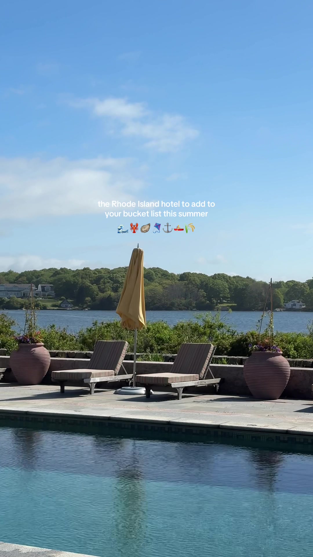 Weekapaug Inn
