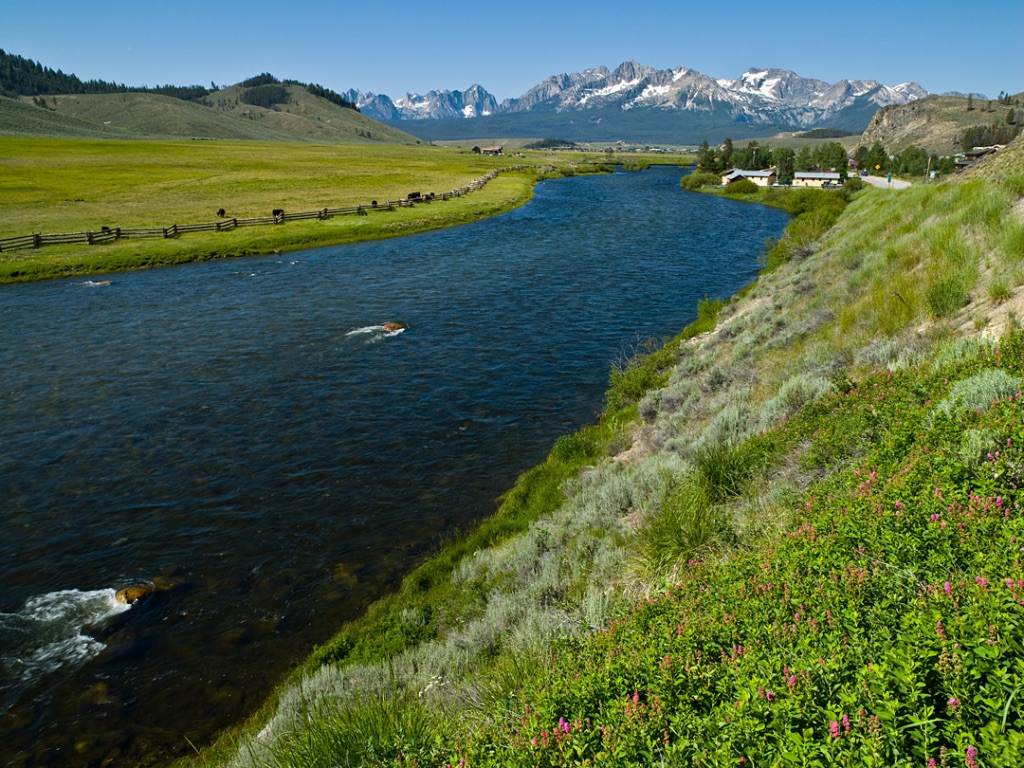 White Otter Outdoor Adventures