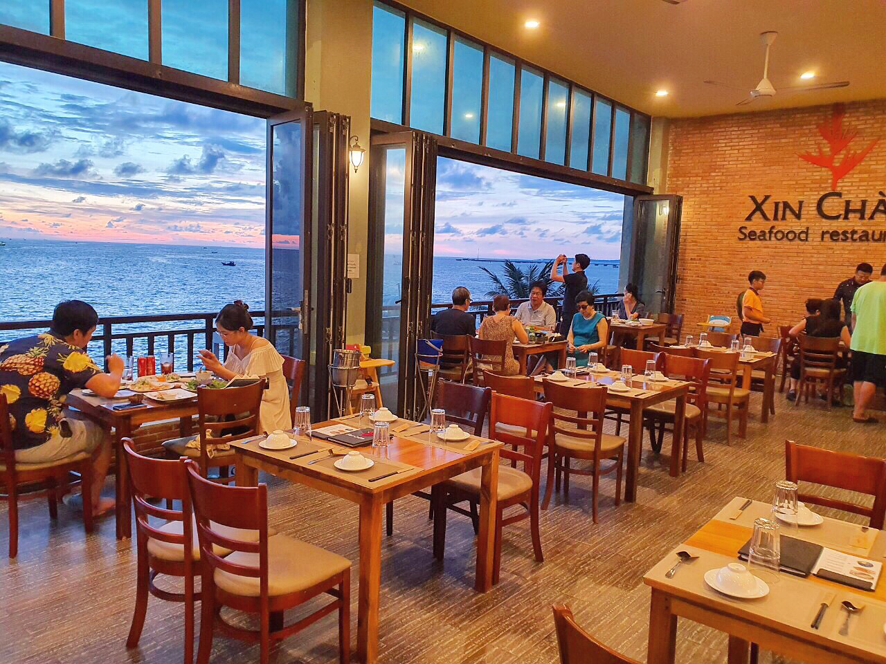 Изображение для Xin Chao Seafood Restaurant