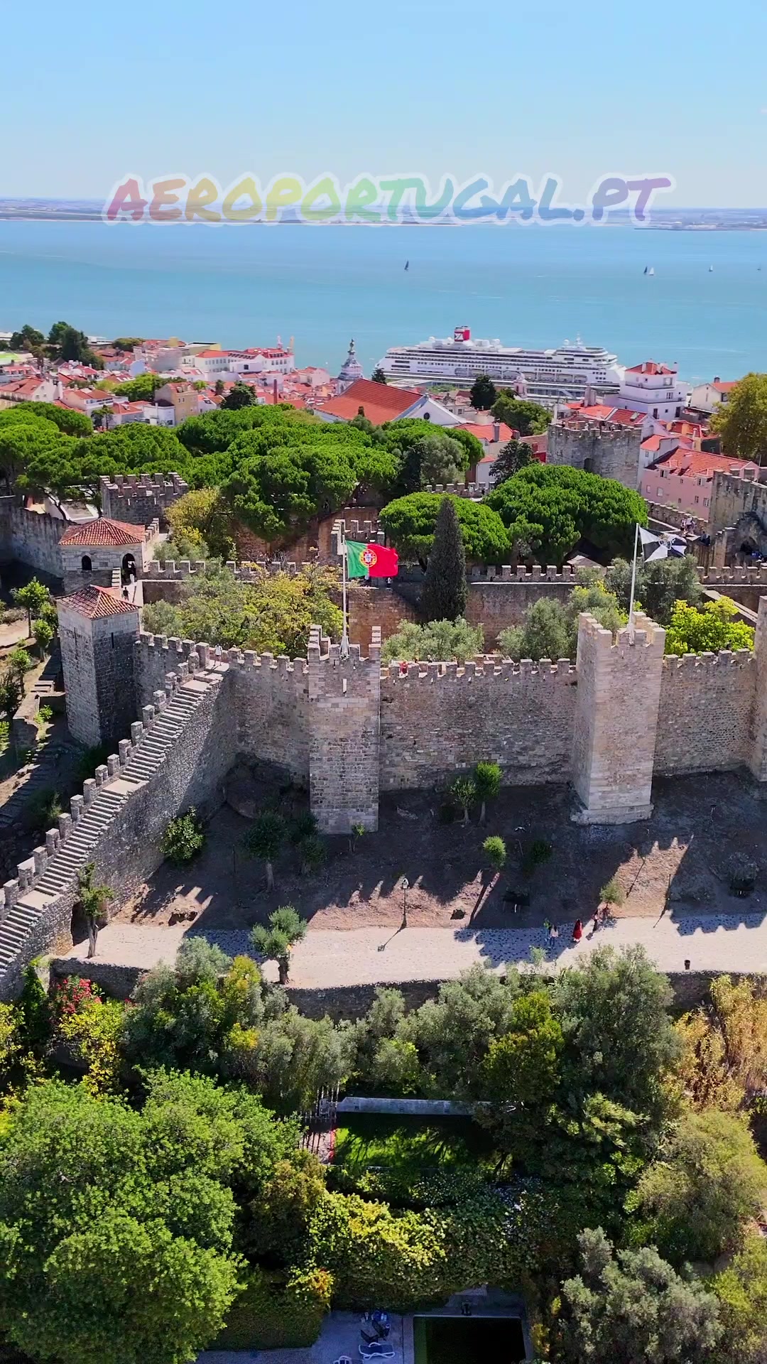 Замок Святого Георгия (Castelo de São Jorge)