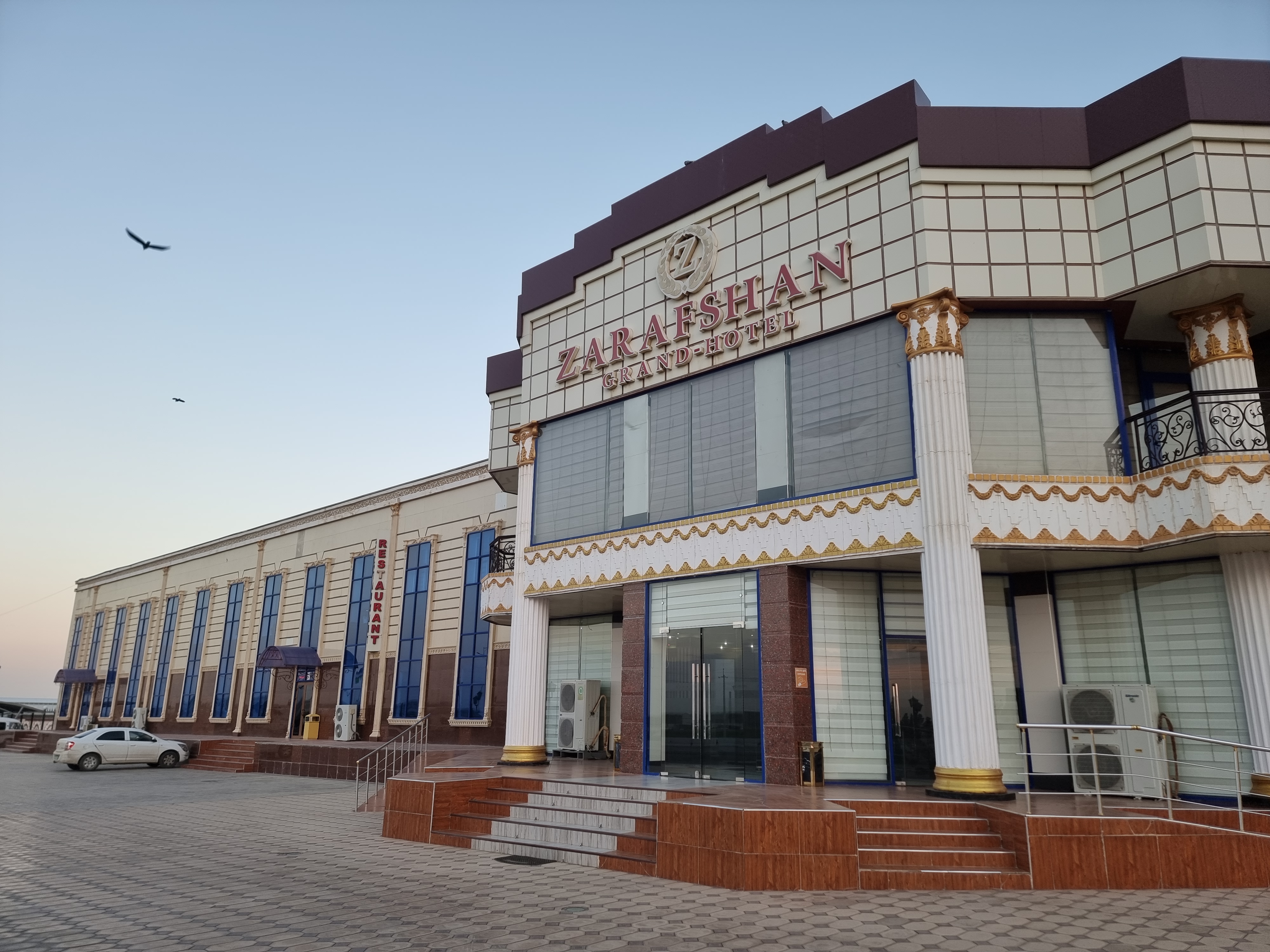 תמונה עבור Zarafshan Hotel